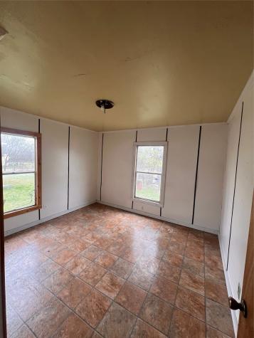 206 3rd Street Hillsboro TX 76645