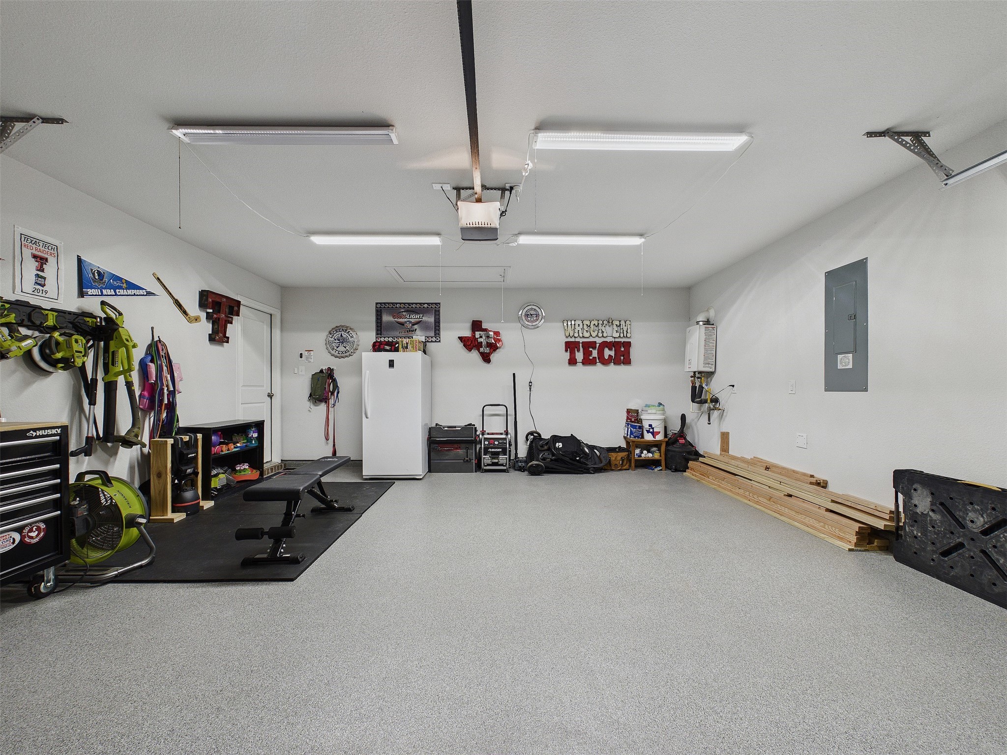 16705 Porterfield Lane Justin TX 76247