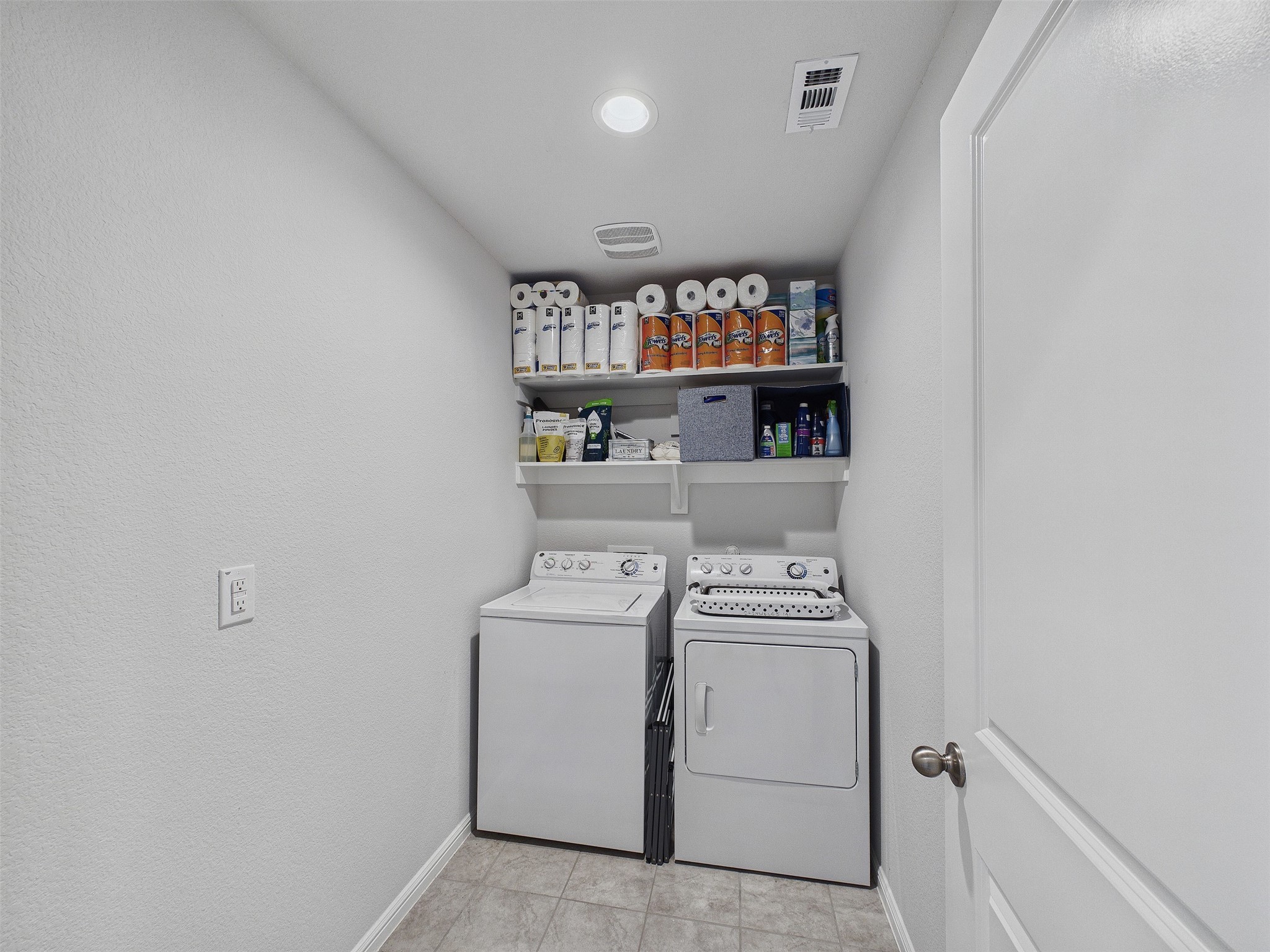16705 Porterfield Lane Justin TX 76247