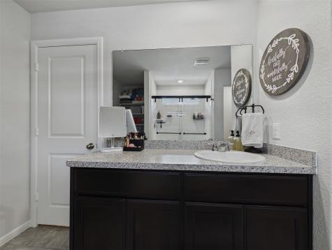 16705 Porterfield Lane Justin TX 76247