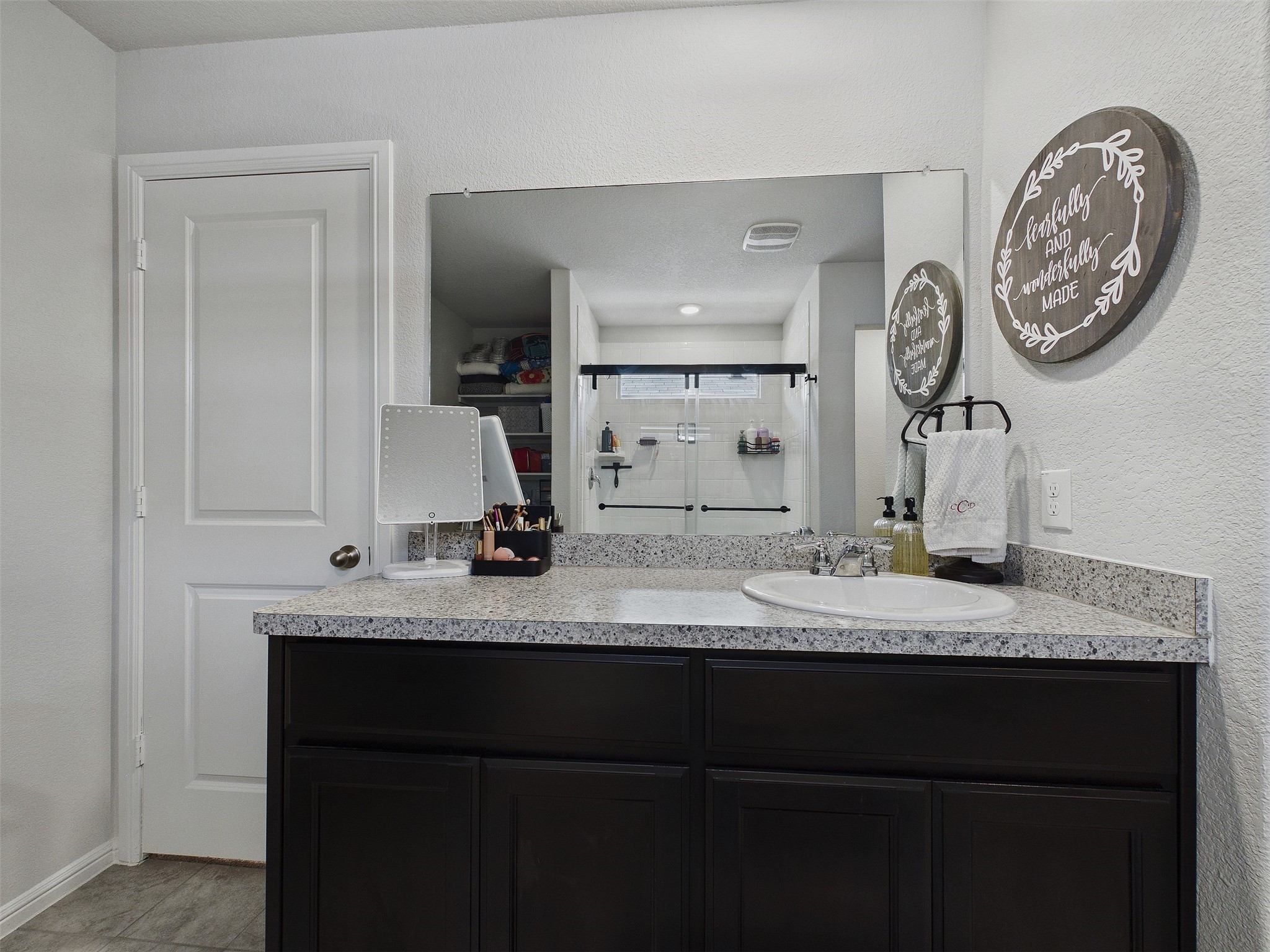 16705 Porterfield Lane Justin TX 76247