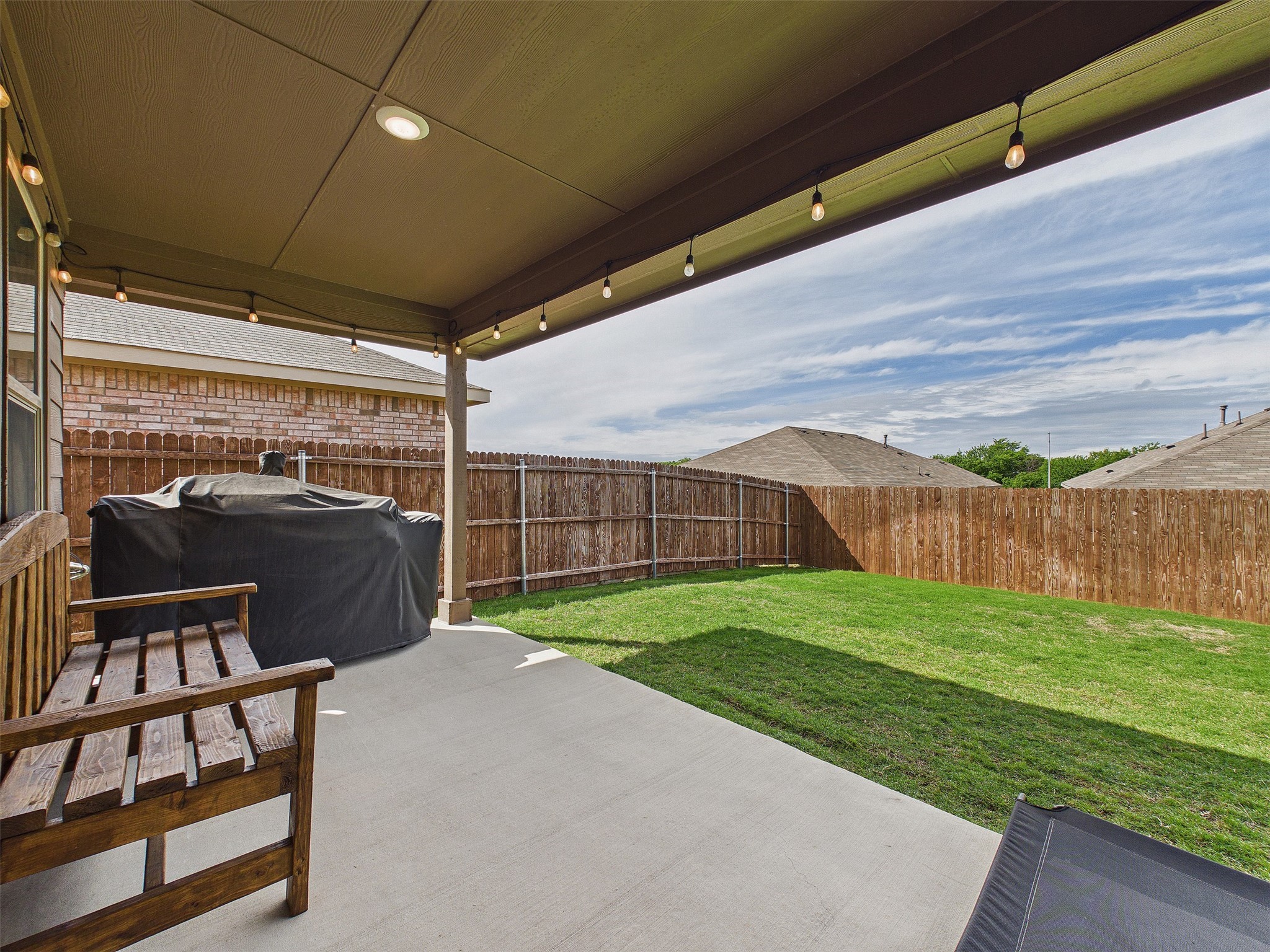 16705 Porterfield Lane Justin TX 76247