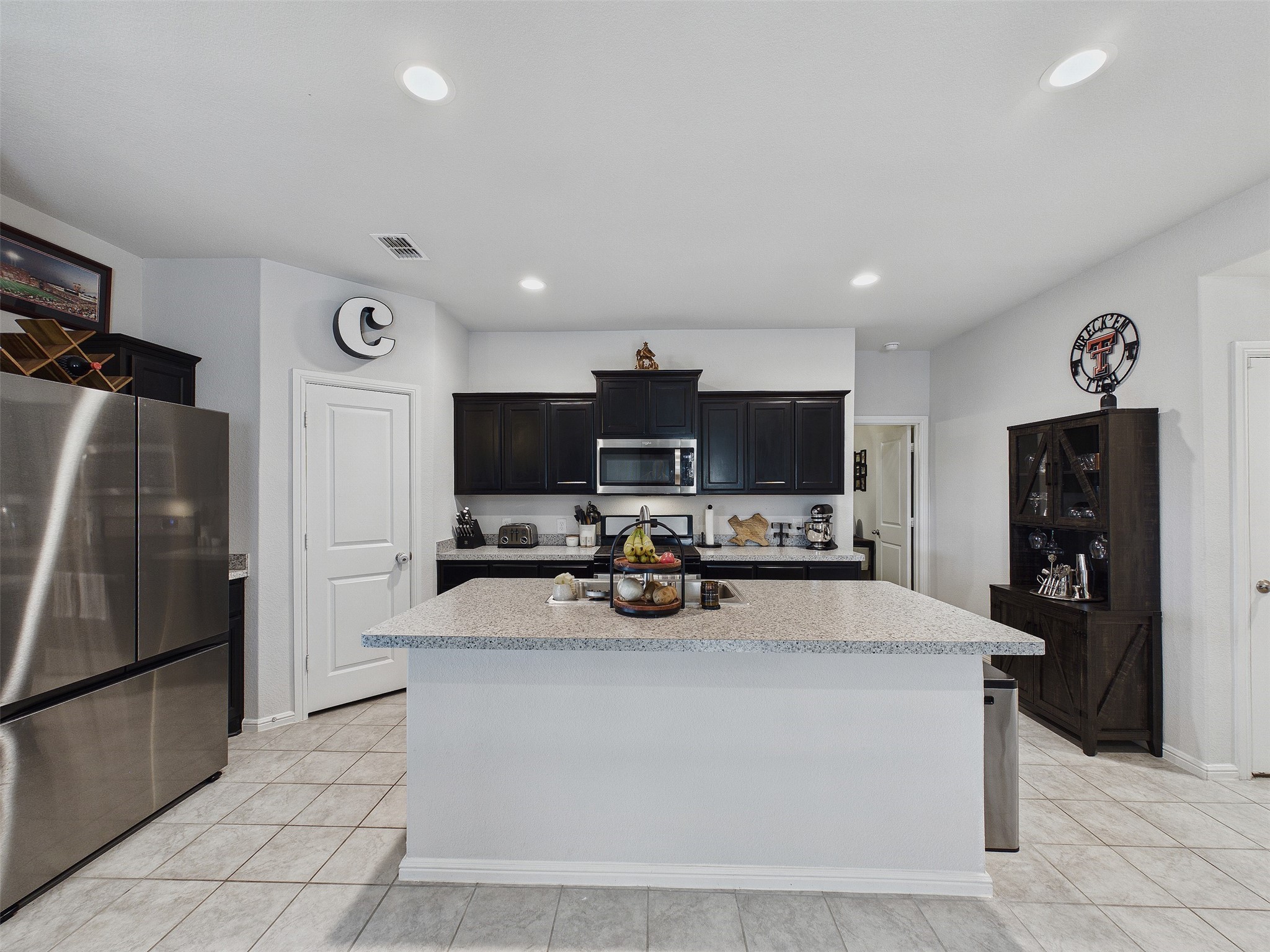 16705 Porterfield Lane Justin TX 76247