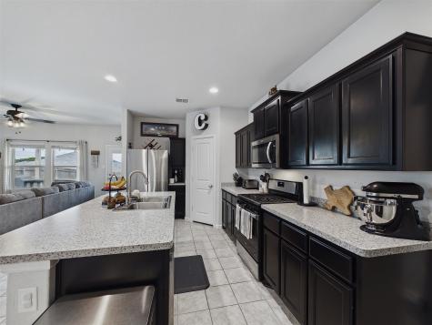 16705 Porterfield Lane Justin TX 76247