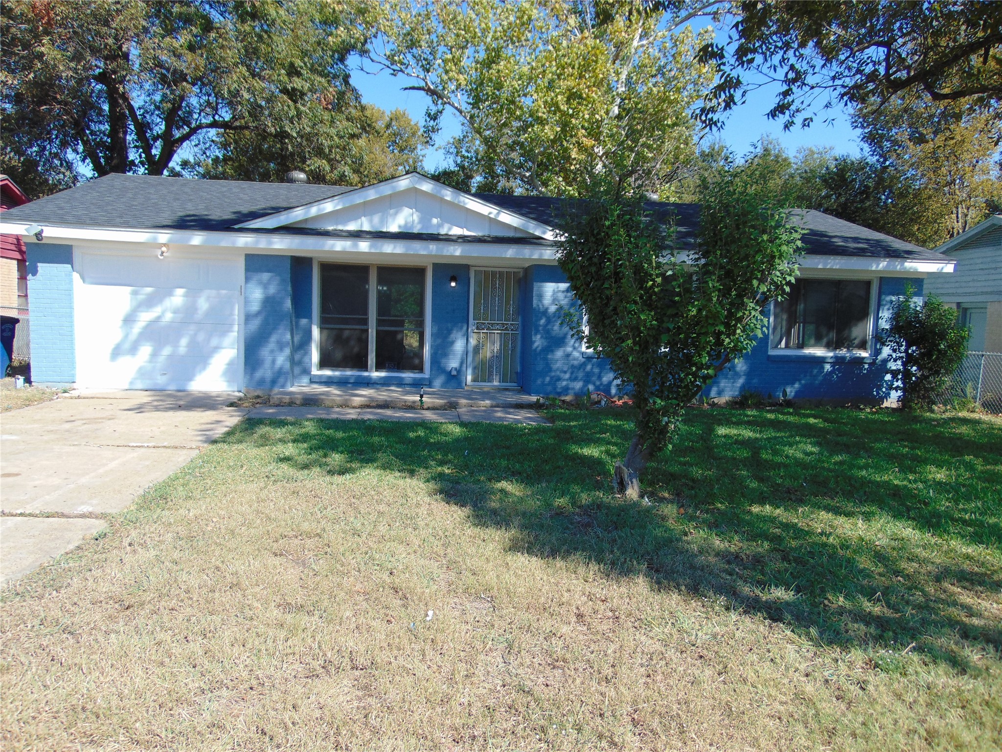 729 Goldwood Drive Dallas TX 75232