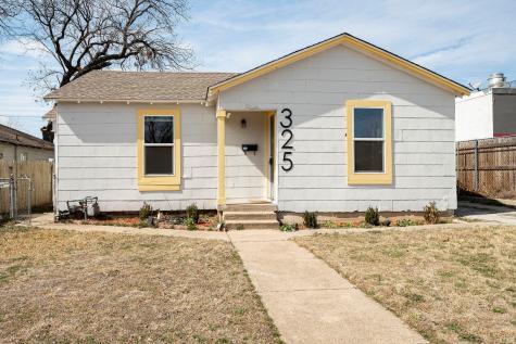 325 Grace Avenue Fort Worth TX 76111
