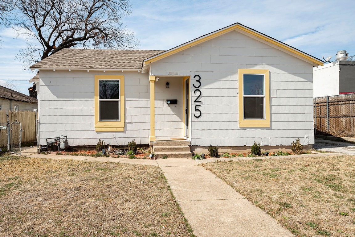 325 Grace Avenue Fort Worth TX 76111