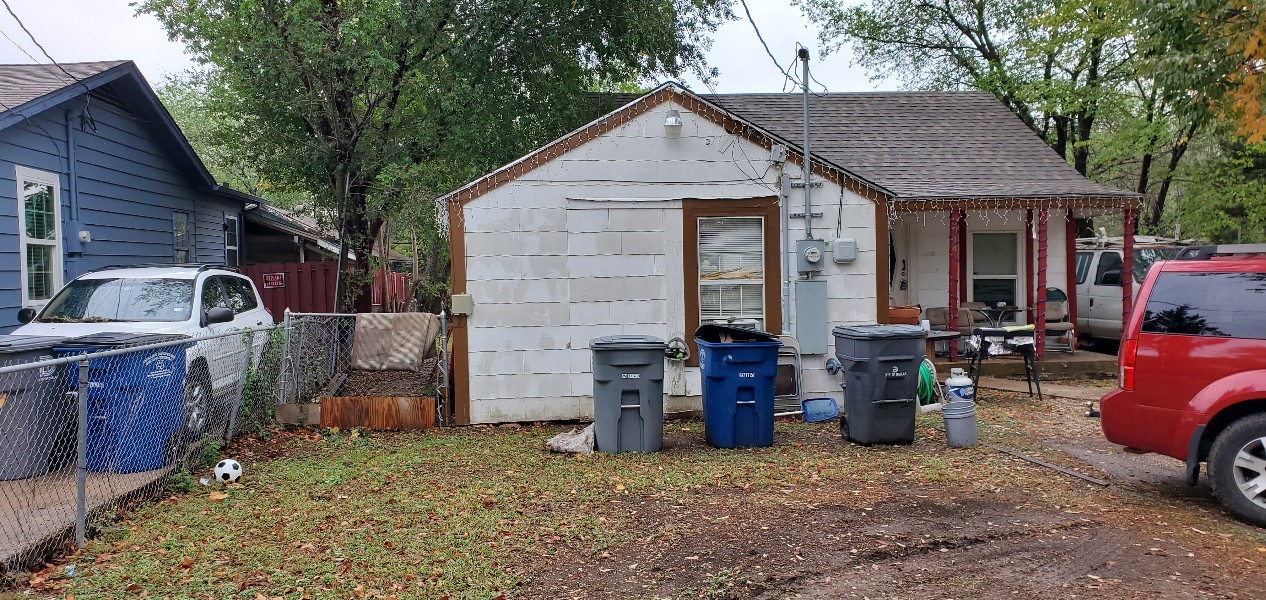 3914 Poinsettia Drive Dallas TX 75211