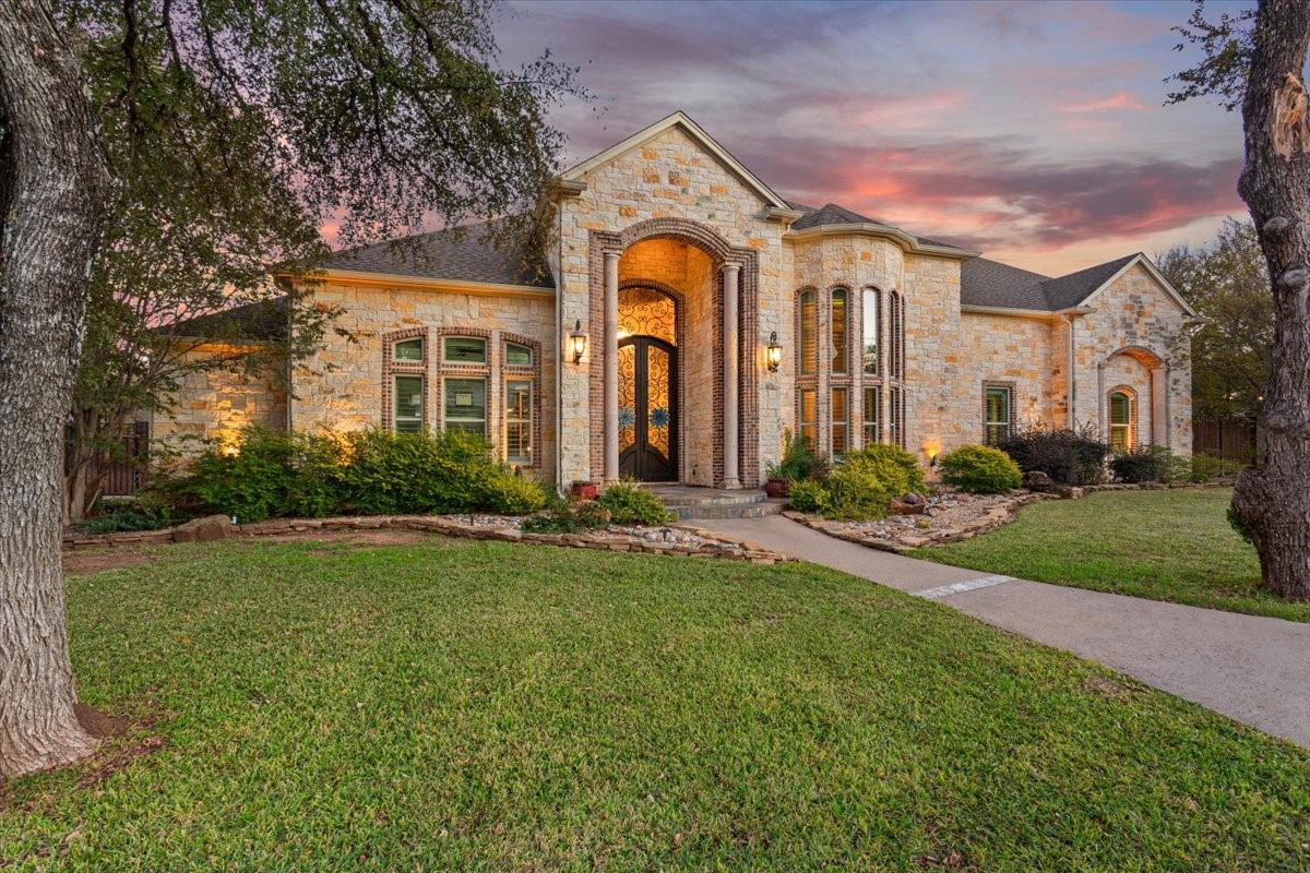 10020 Hidden Bluff Waco TX 76657