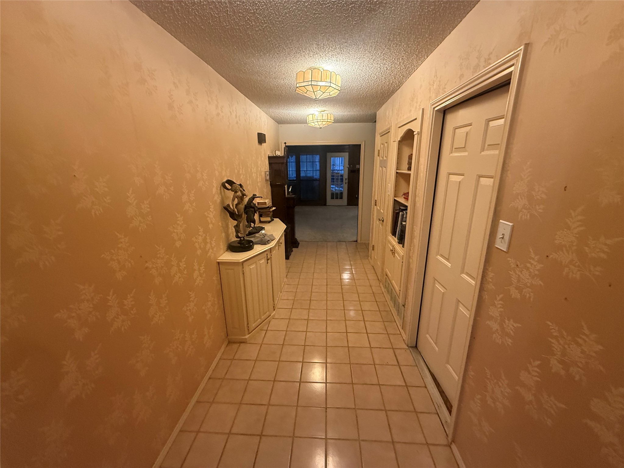 836 Lombardy Court Fort Worth TX 76112