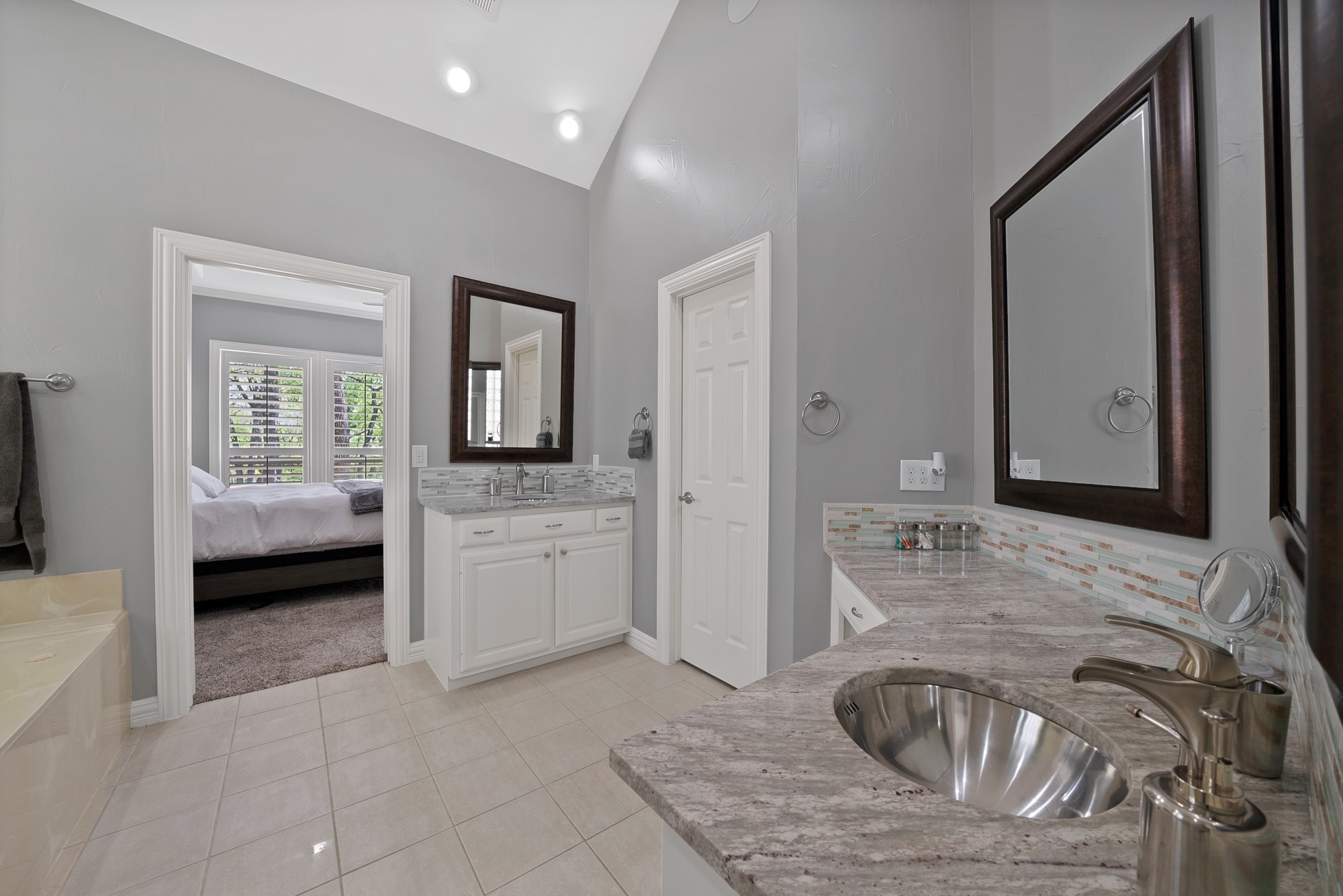 621 Diamond Point Drive Oak Point TX 75068
