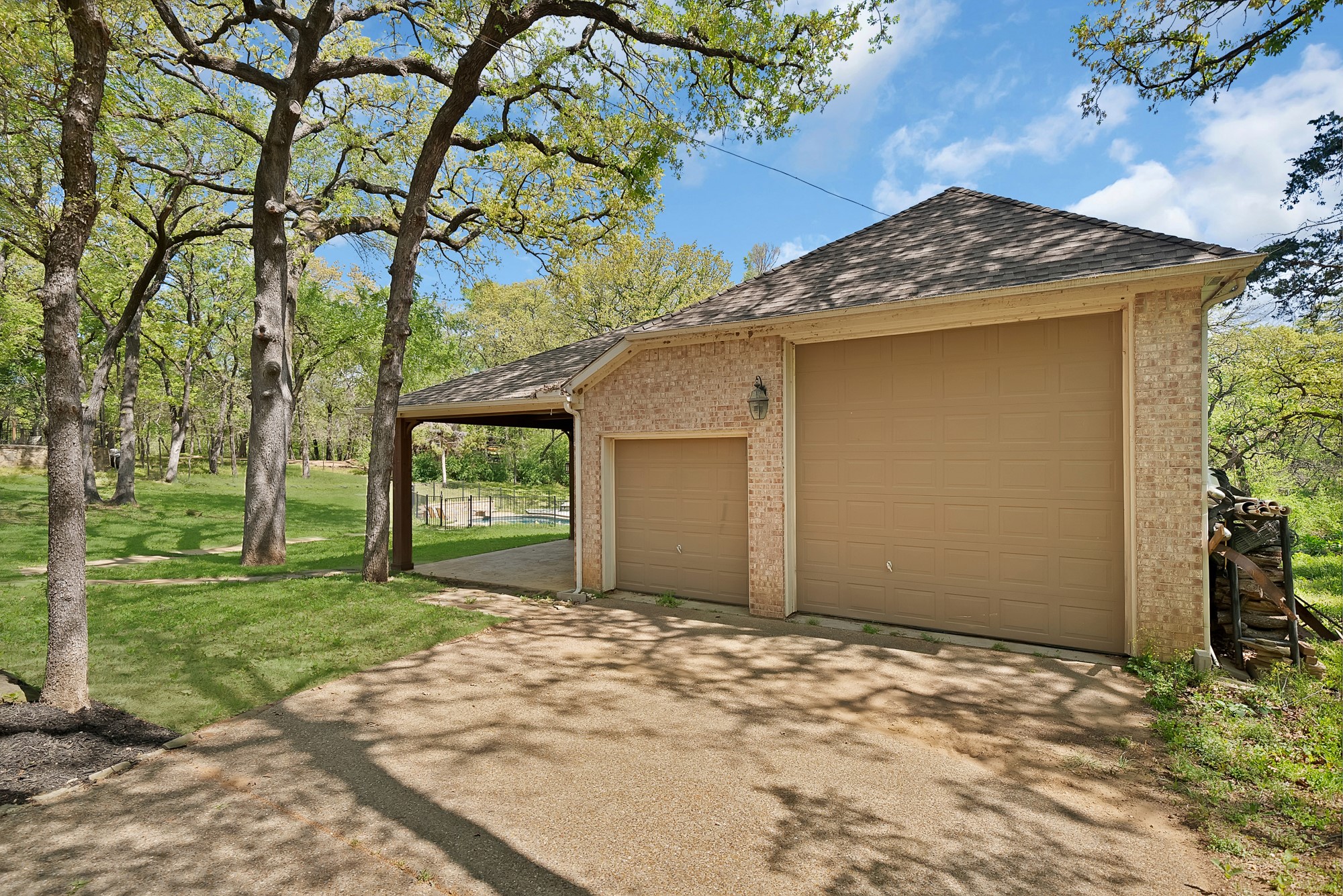 621 Diamond Point Drive Oak Point TX 75068