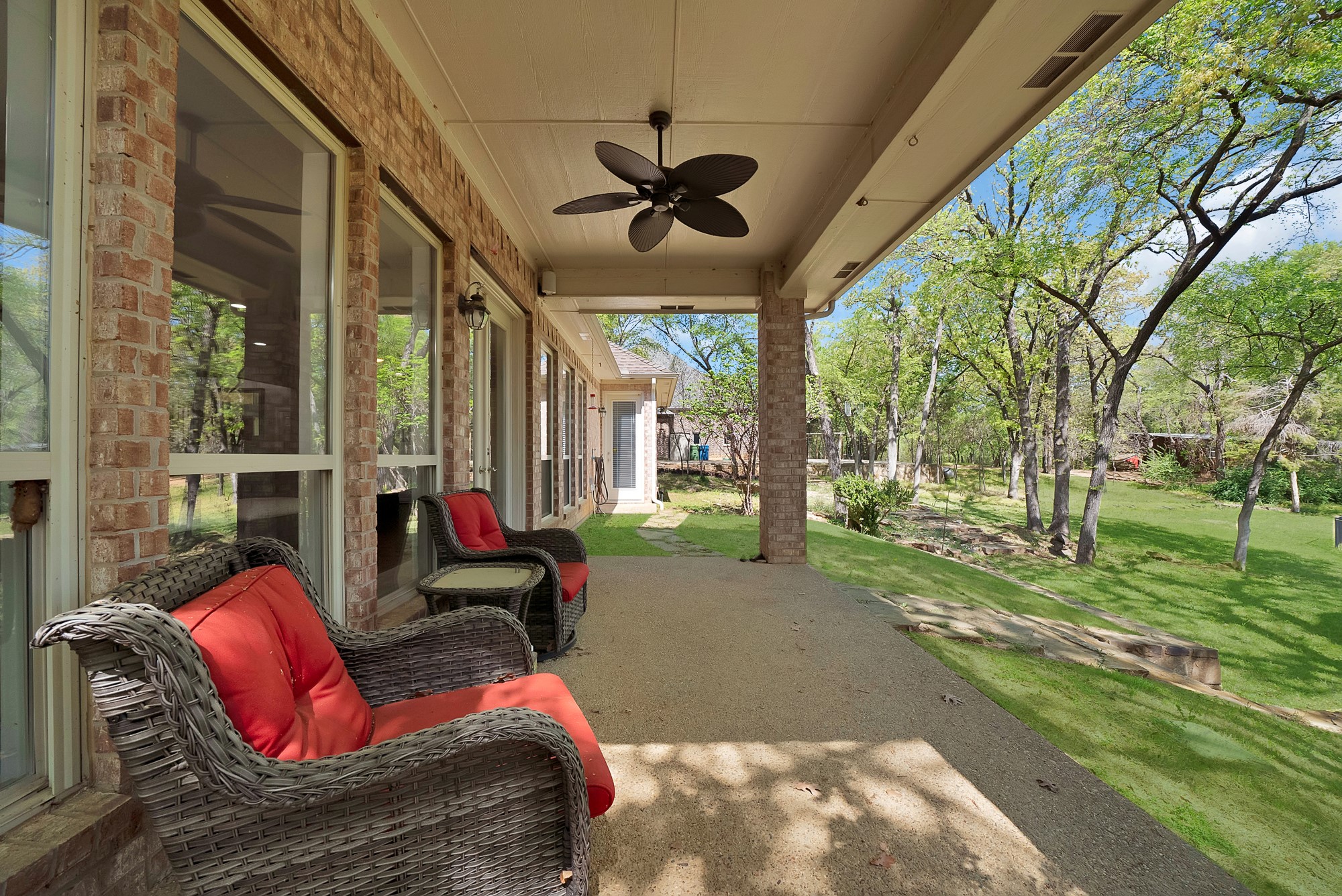 621 Diamond Point Drive Oak Point TX 75068