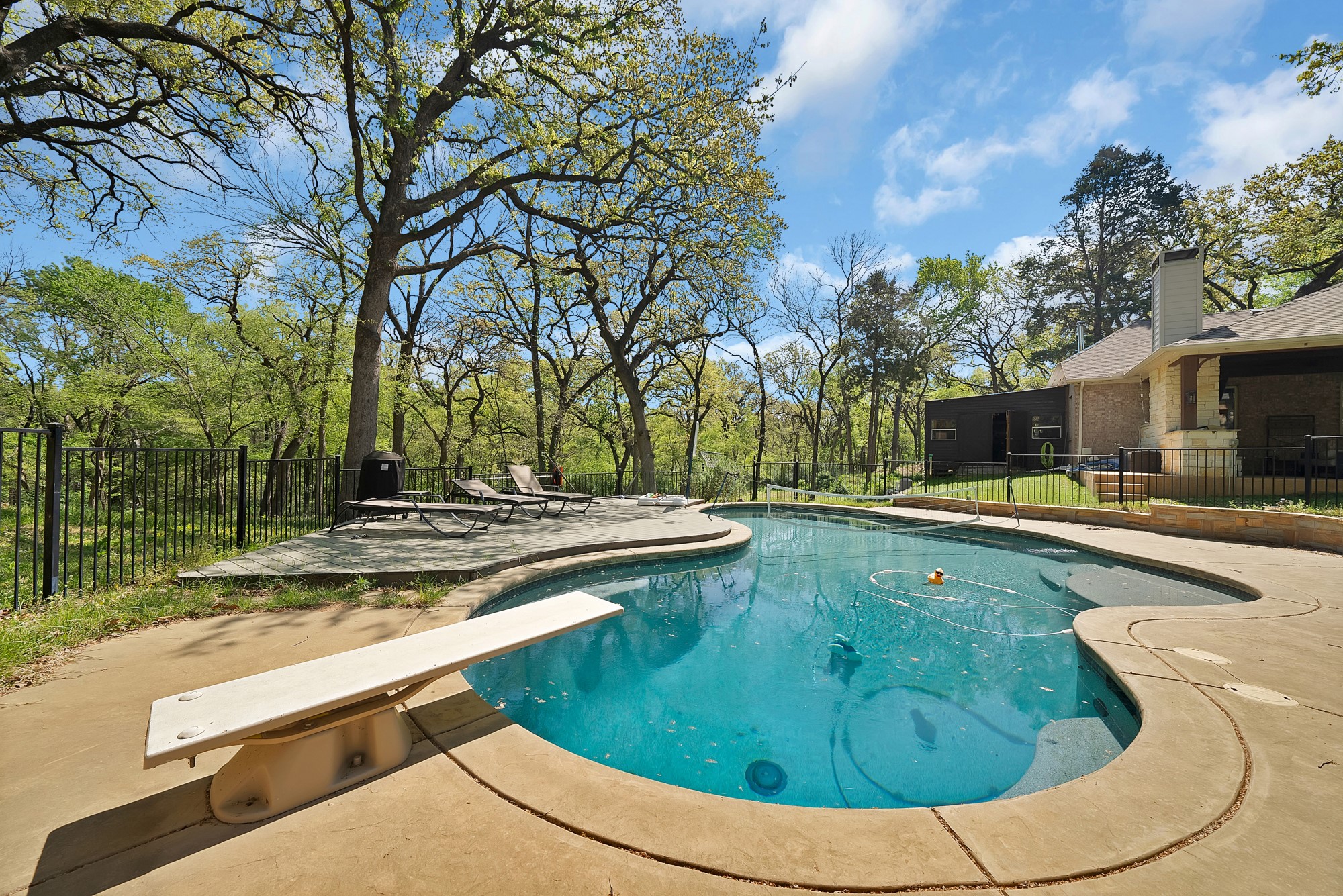 621 Diamond Point Drive Oak Point TX 75068