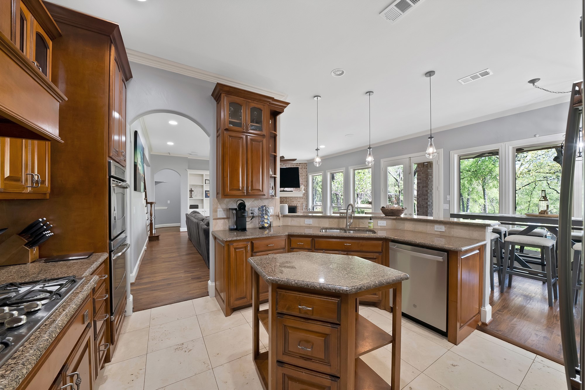 621 Diamond Point Drive Oak Point TX 75068