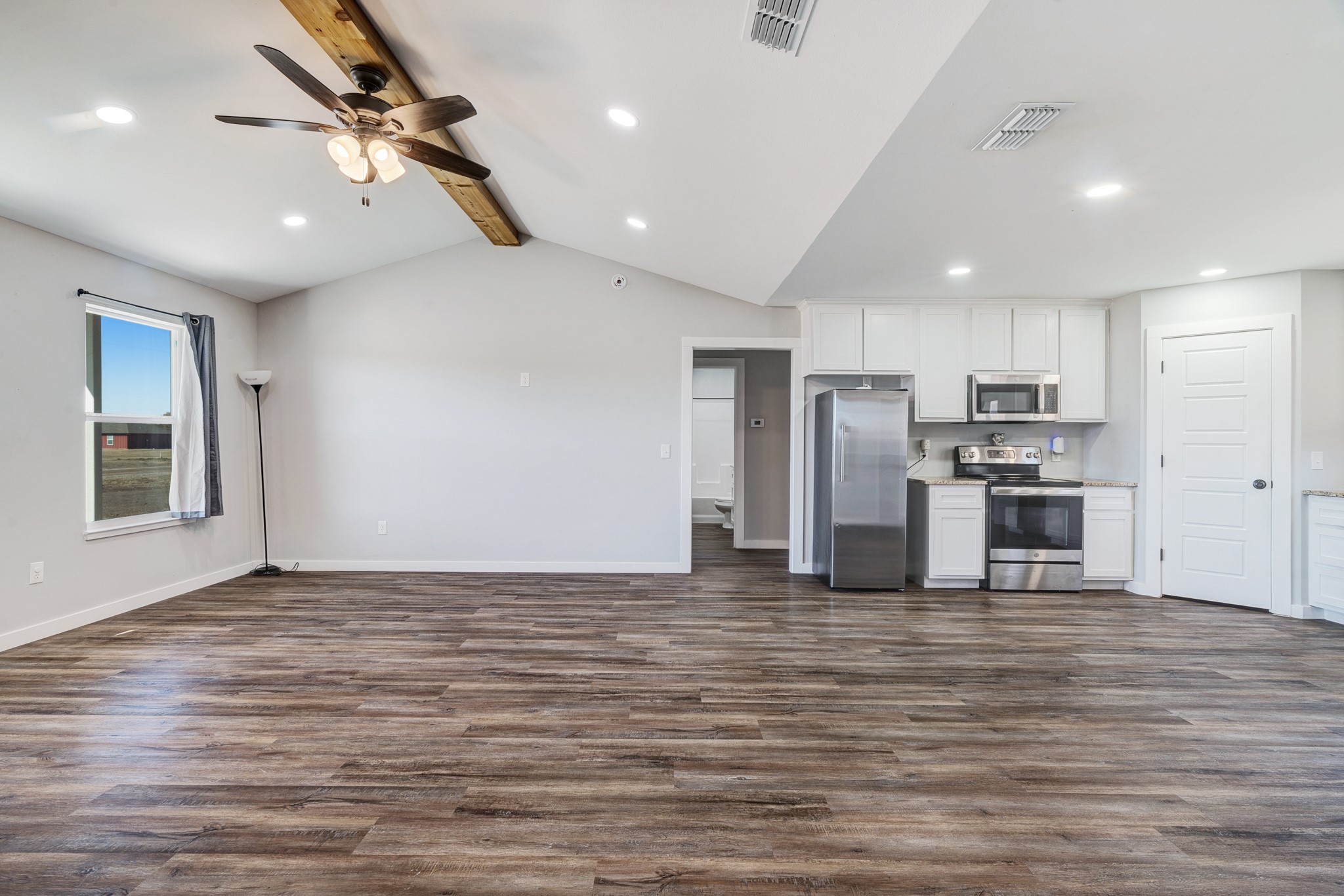 400 Private Road 43790 Paris TX 75462