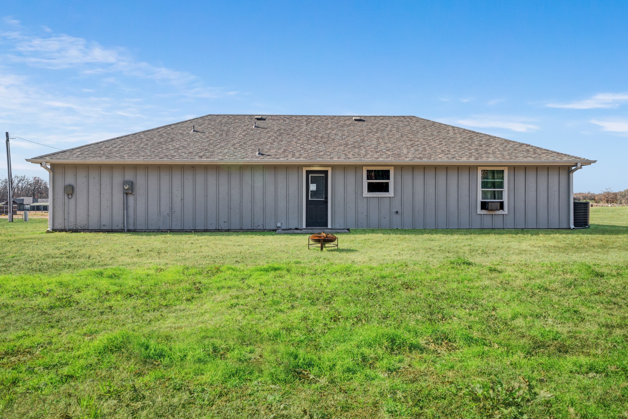 400 Private Road 43790 Paris TX 75462