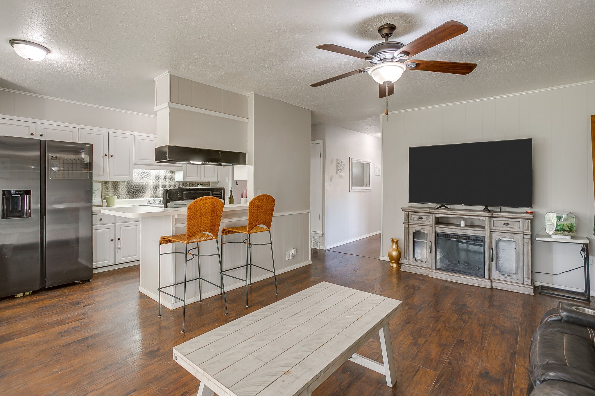 540 Mound Street Burleson TX 76028