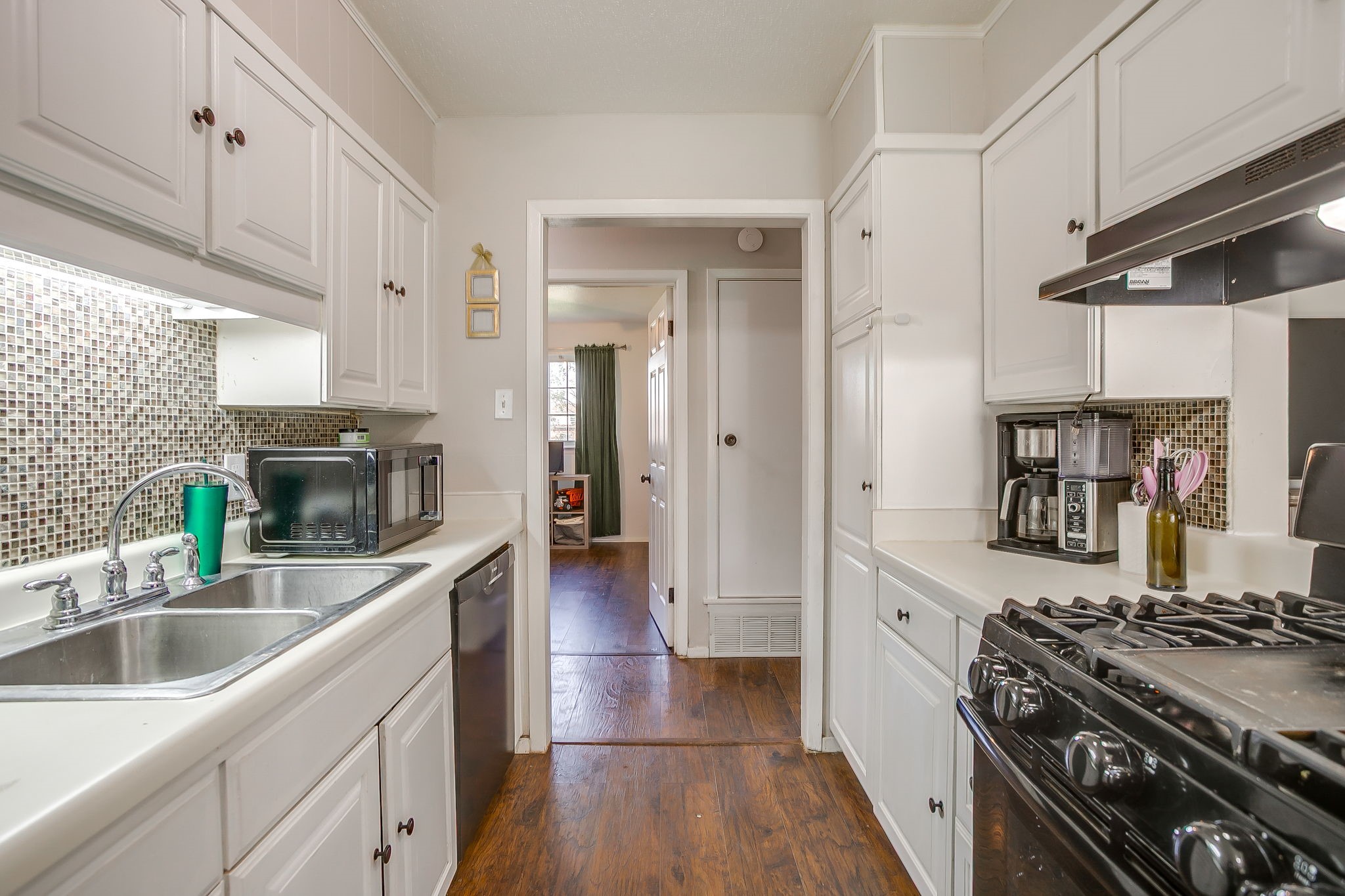 540 Mound Street Burleson TX 76028
