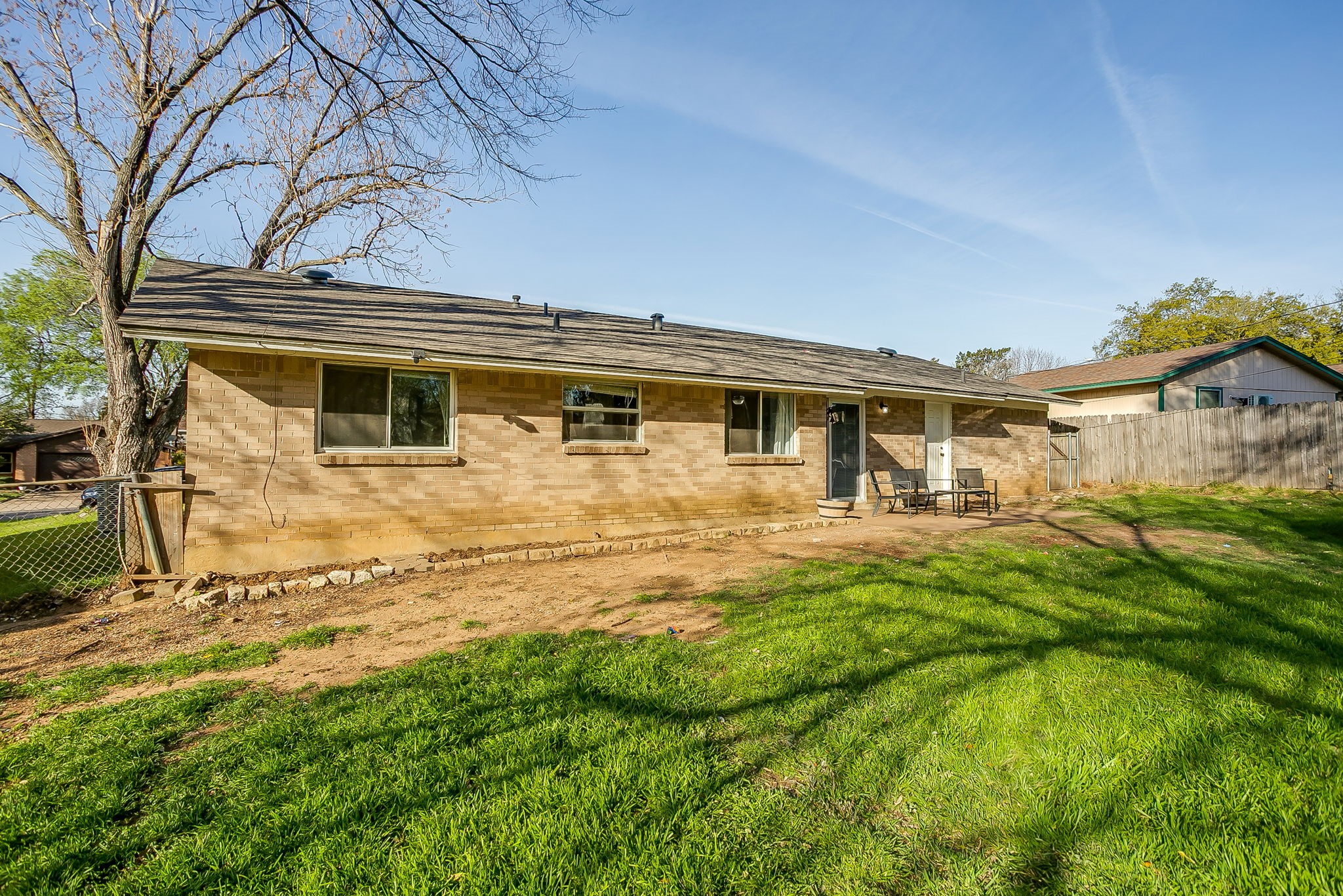 540 Mound Street Burleson TX 76028
