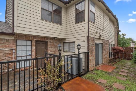 1922 Pinecrest Drive Carrollton TX 75010