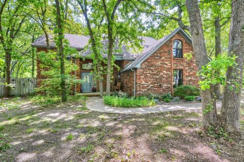 521 Ranchwood Drive Greenville TX 75402