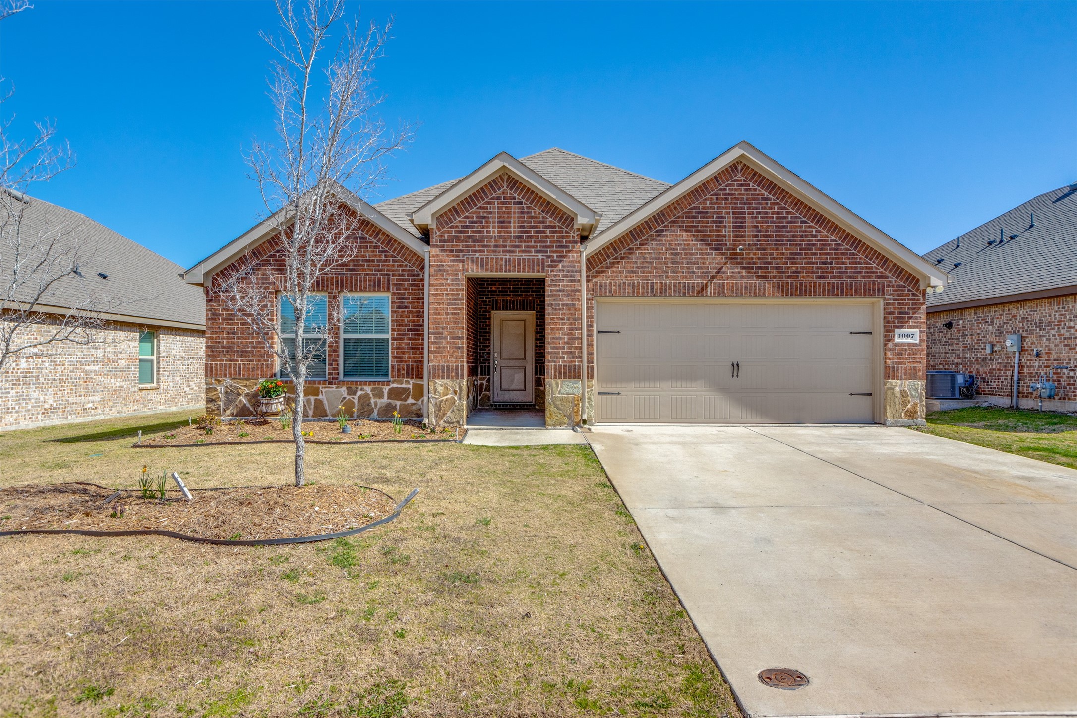 1007 Branding Iron Lane Princeton TX 75407
