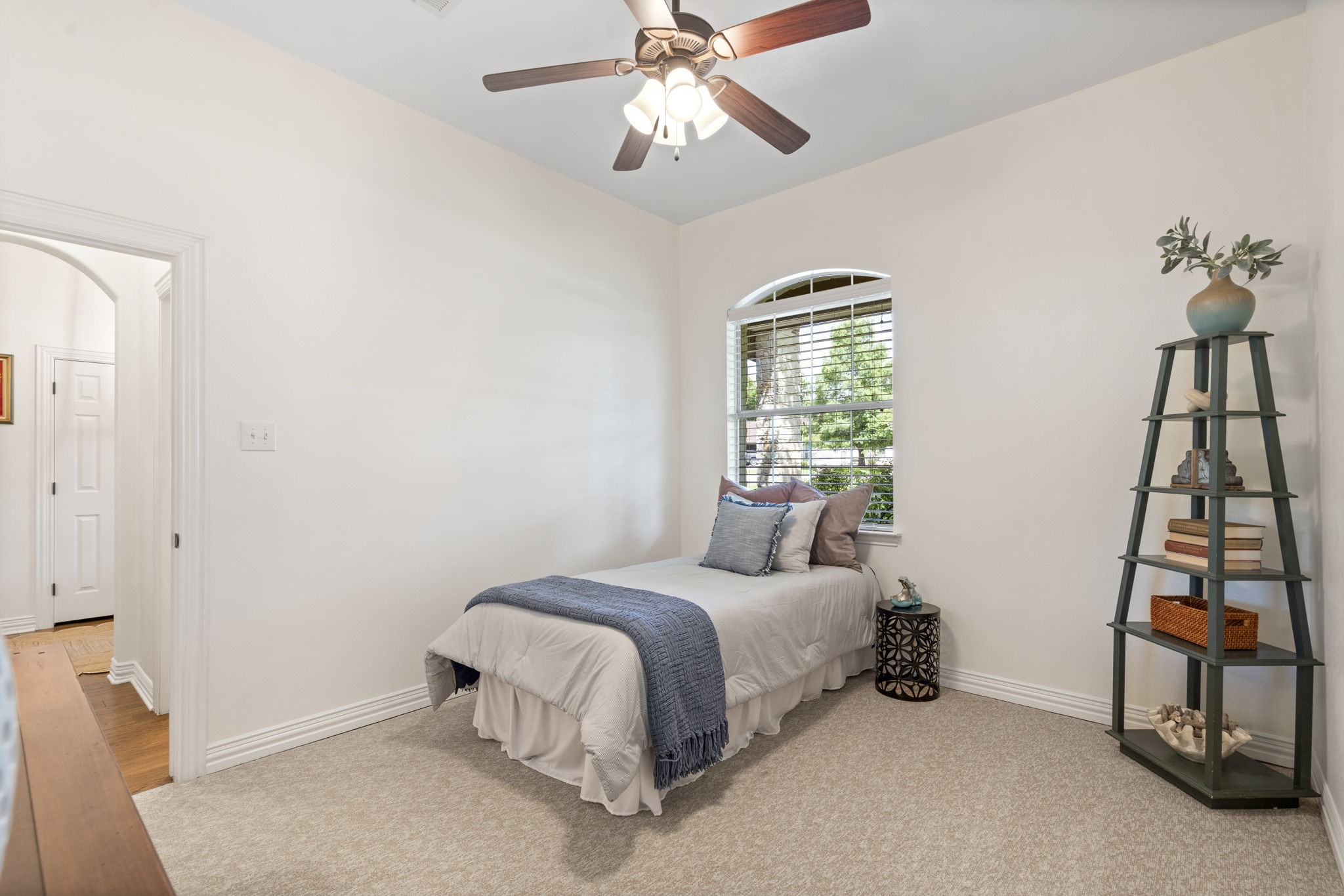 6506 Colonial Drive Granbury TX 76049