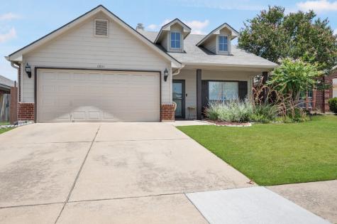 6804 Beverly Glen Drive Fort Worth TX 76132