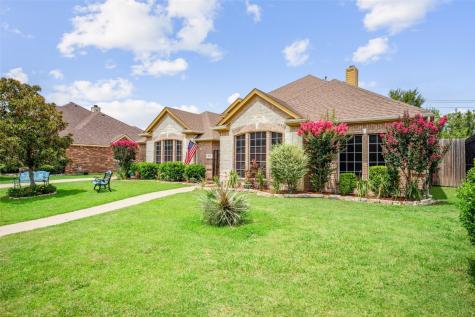 1011 Manchester Drive Mansfield TX 76063