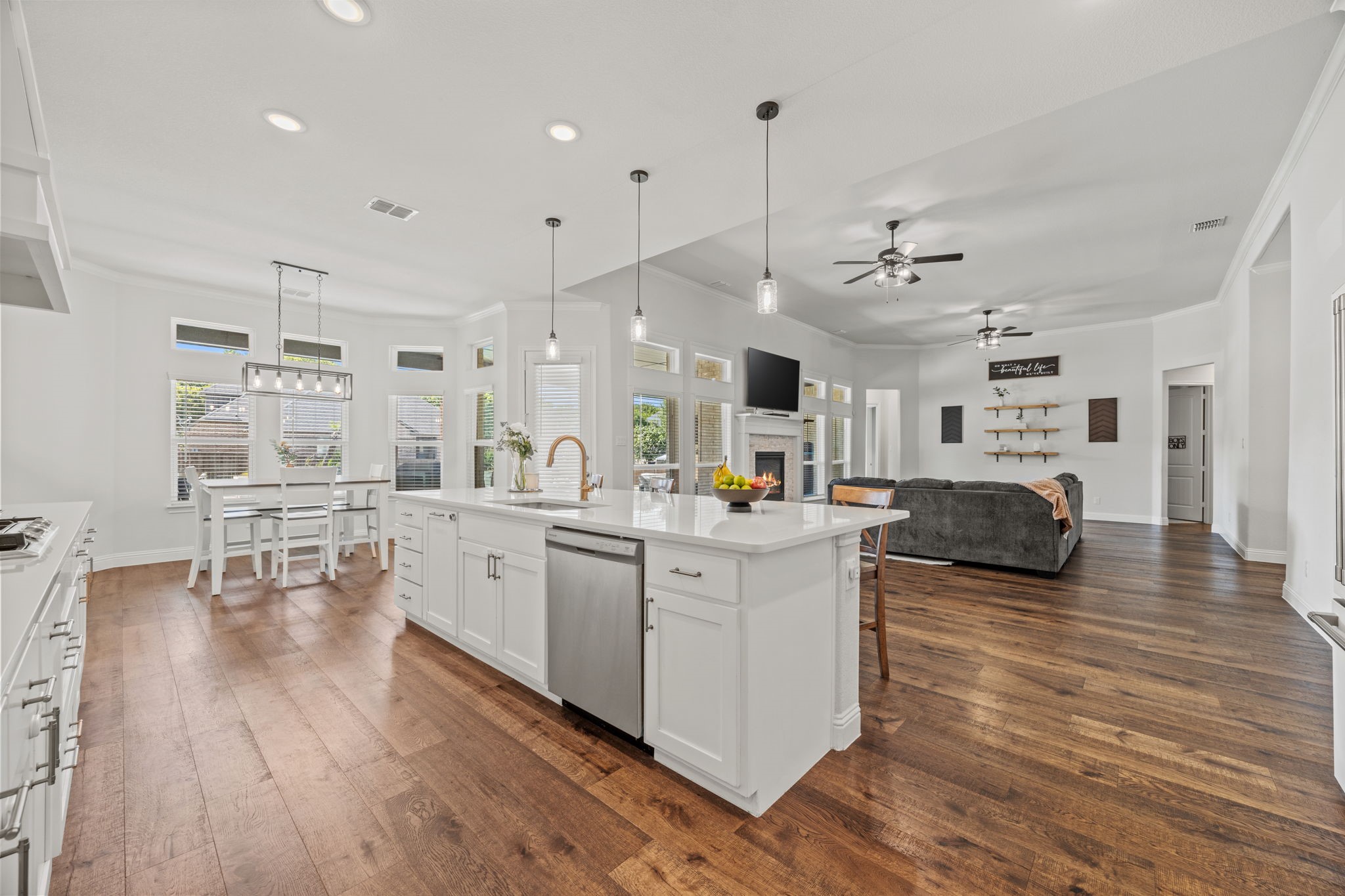 136 Ocotillo Drive Waxahachie TX 75165