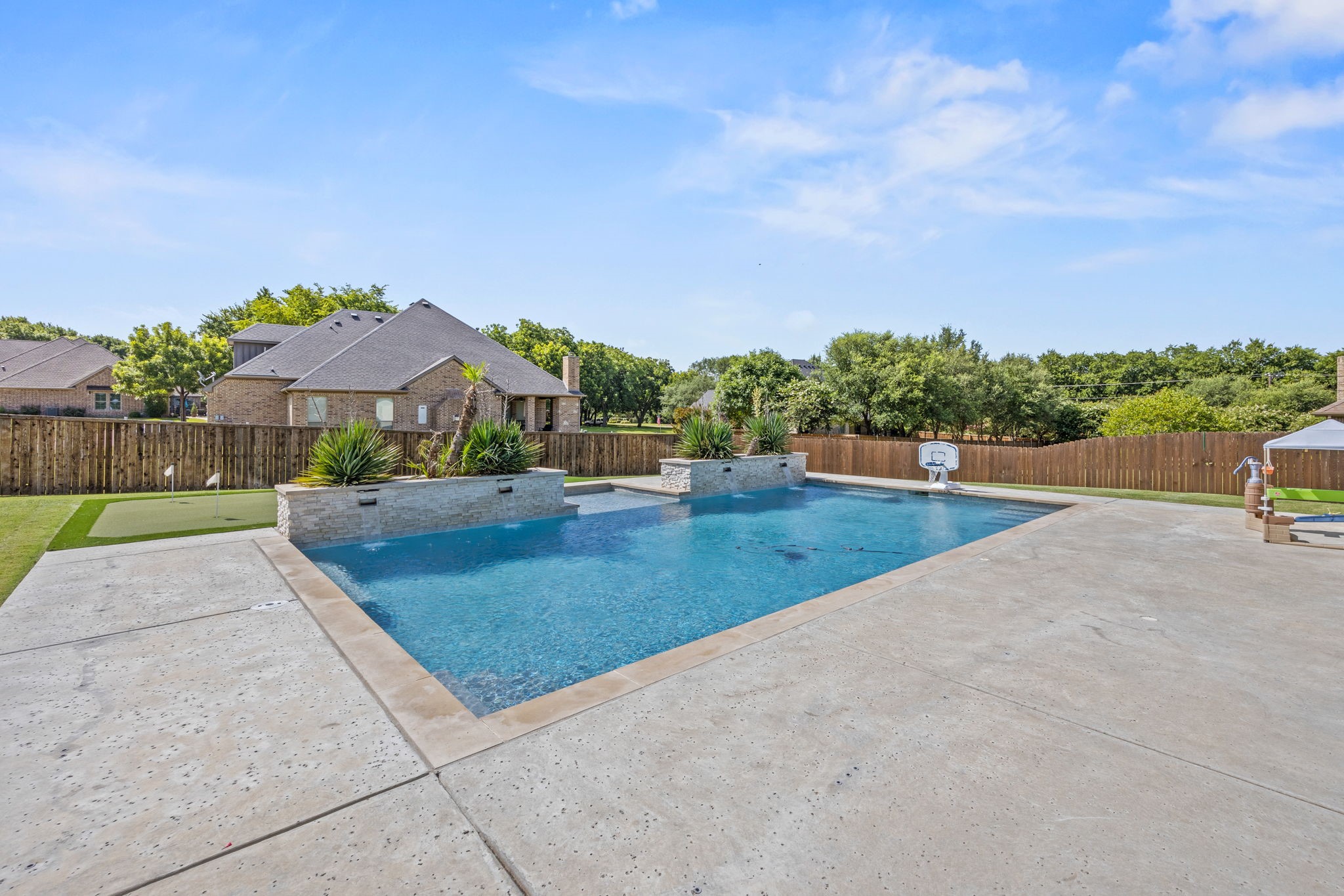 136 Ocotillo Drive Waxahachie TX 75165