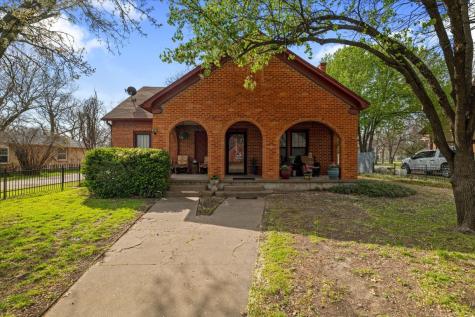 607 S Grand Avenue Gainesville TX 76240