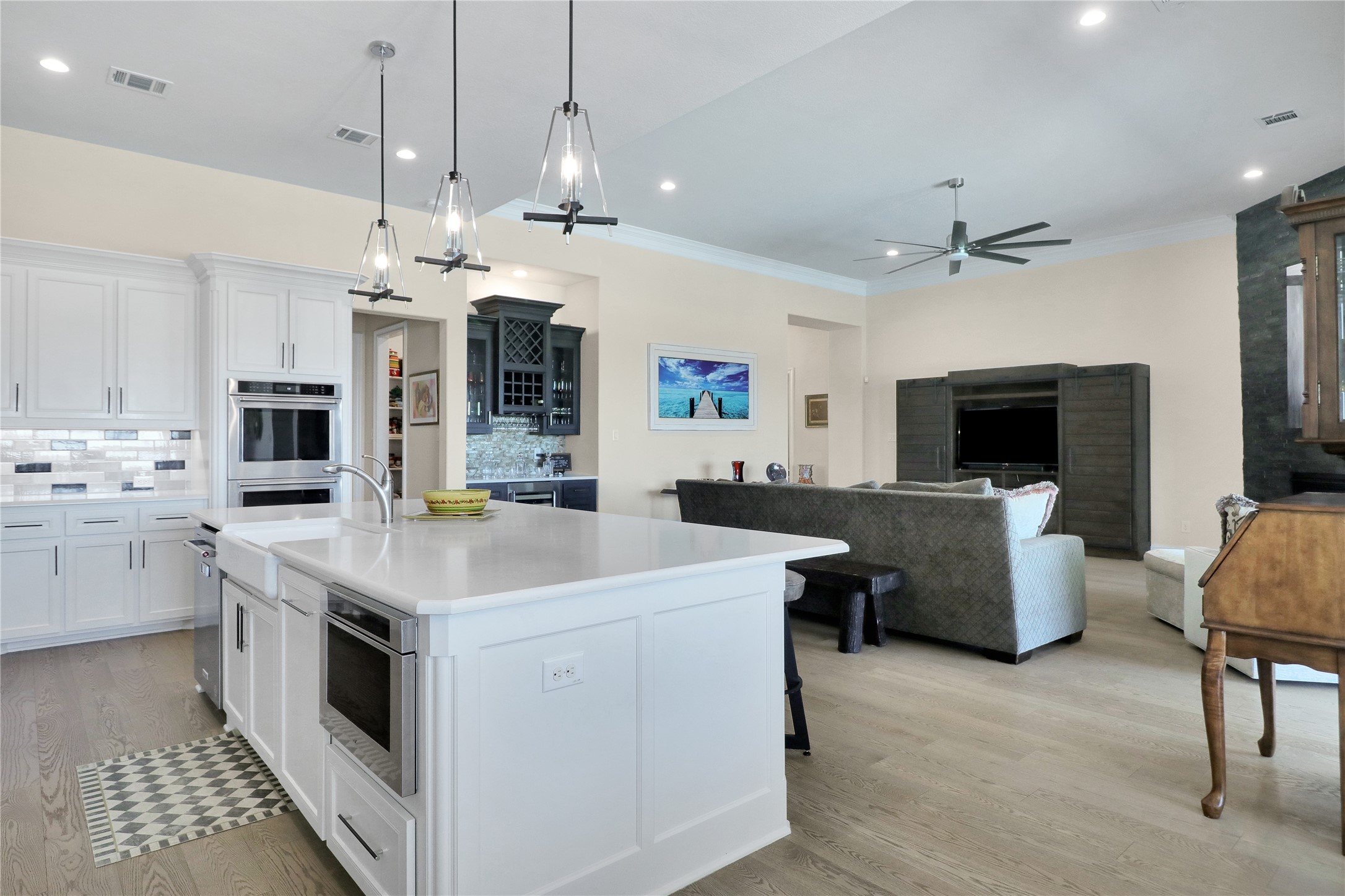 1809 Shade Tree Street Fort Worth TX 76008
