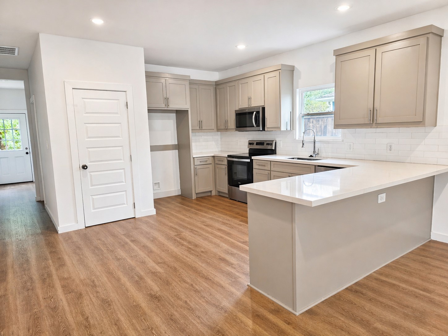 907 Hemphill Street Greenville TX 75401