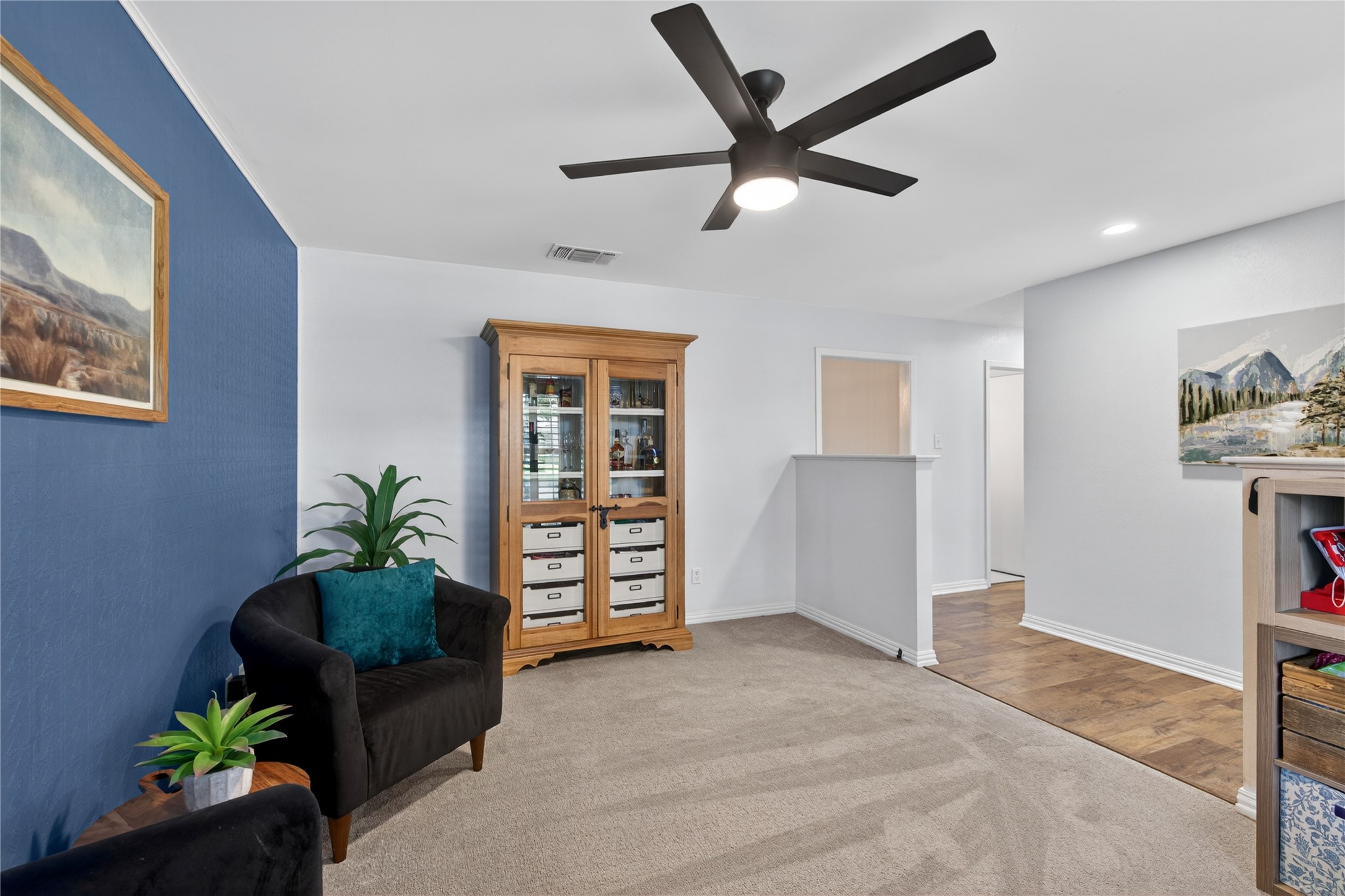 1917 Mesquite Trail Hurst TX 76054
