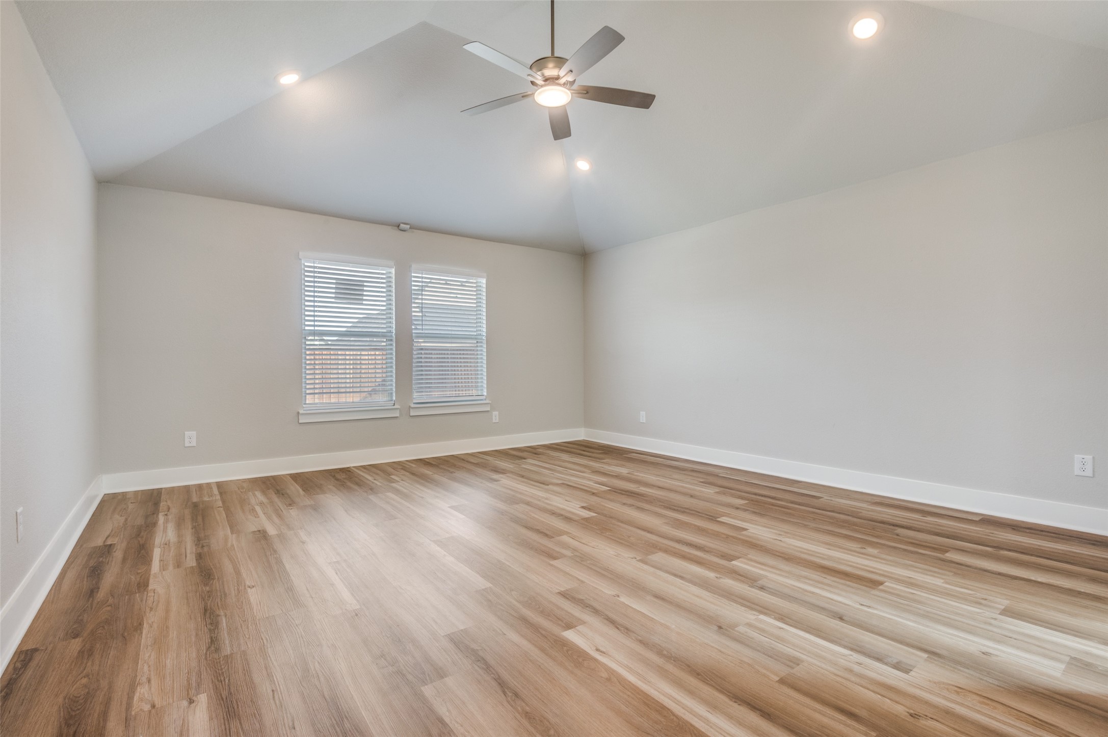 237 Four Roses Drive Waxahachie TX 75165
