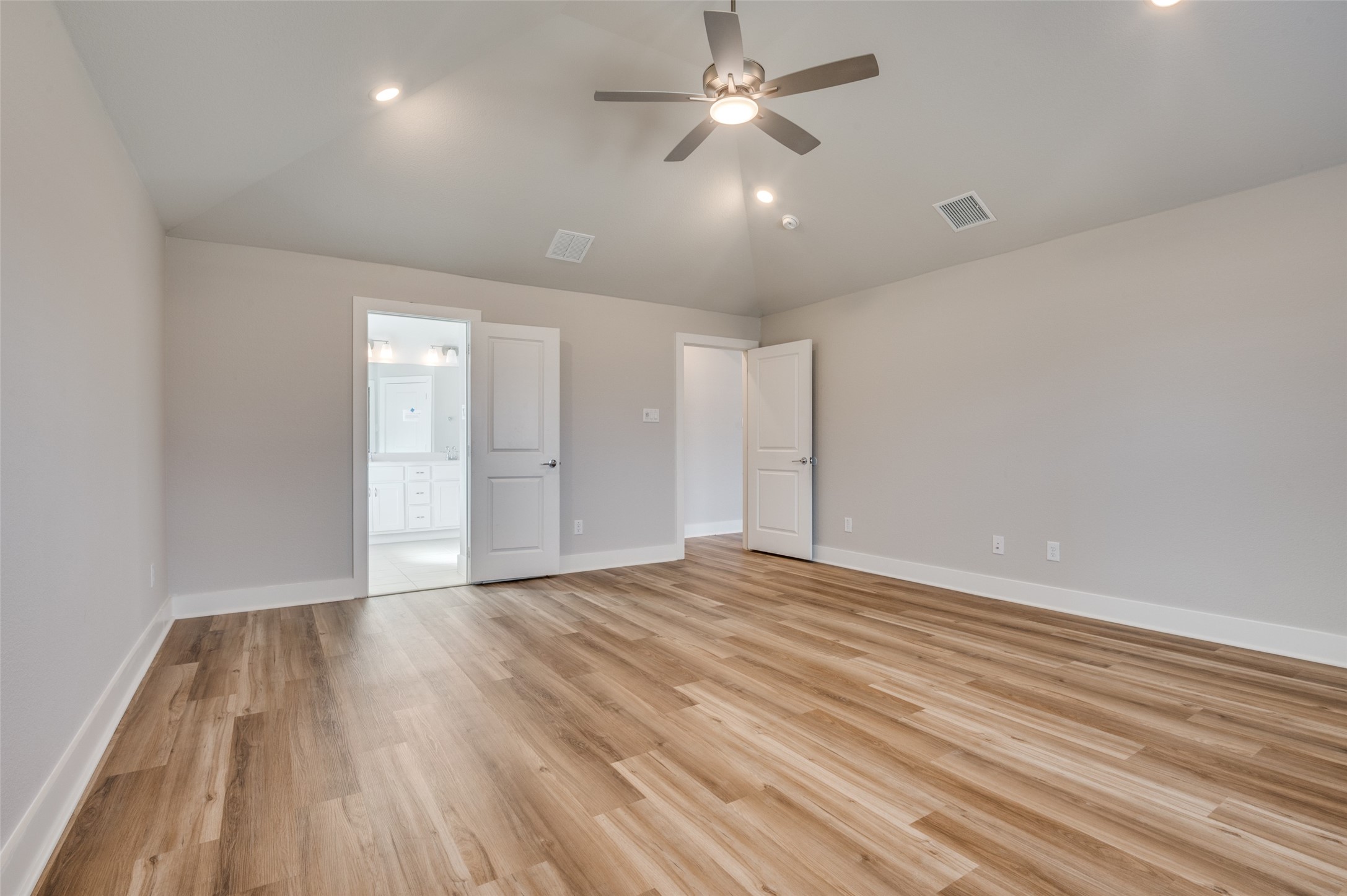 237 Four Roses Drive Waxahachie TX 75165