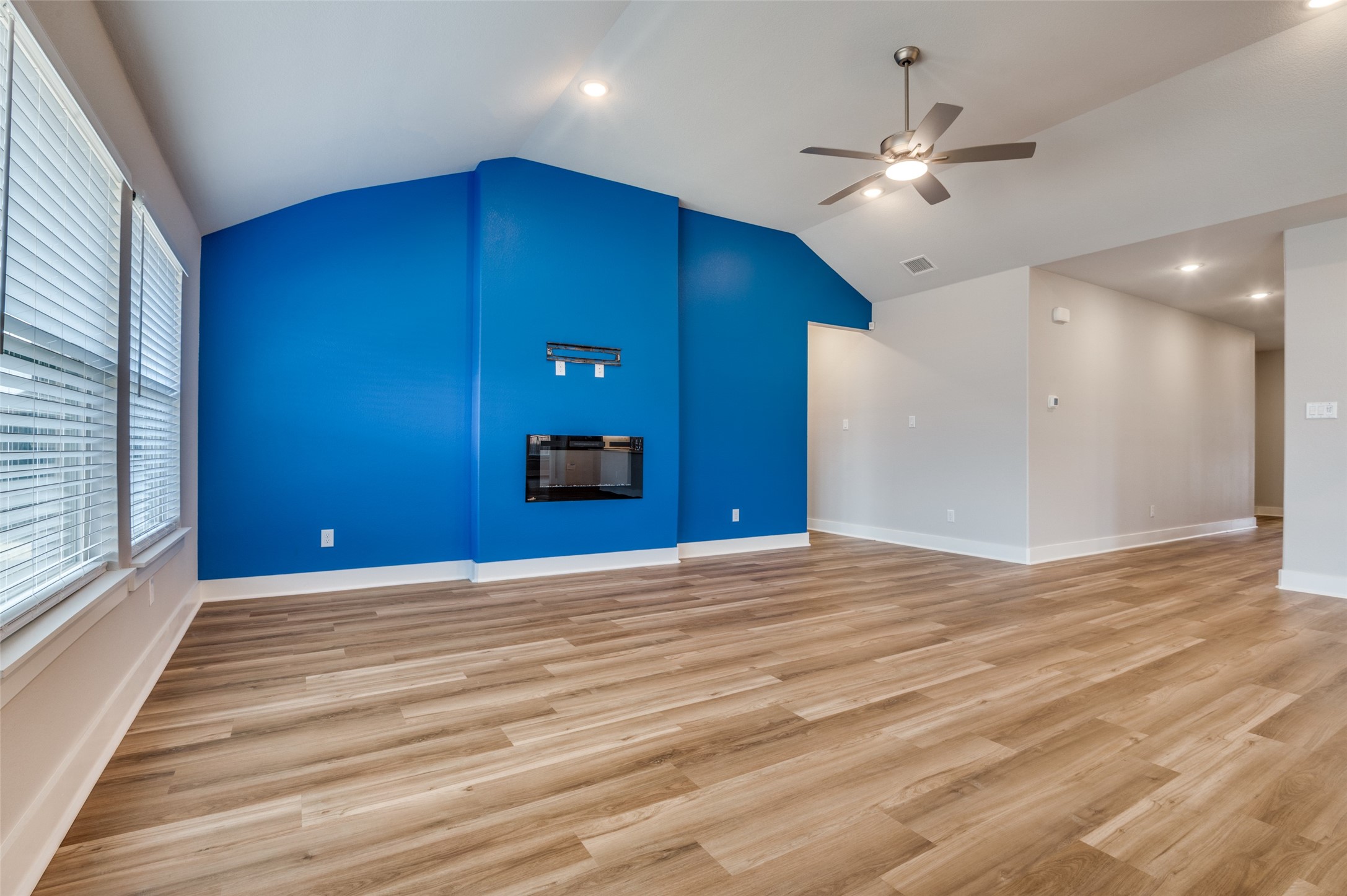 237 Four Roses Drive Waxahachie TX 75165