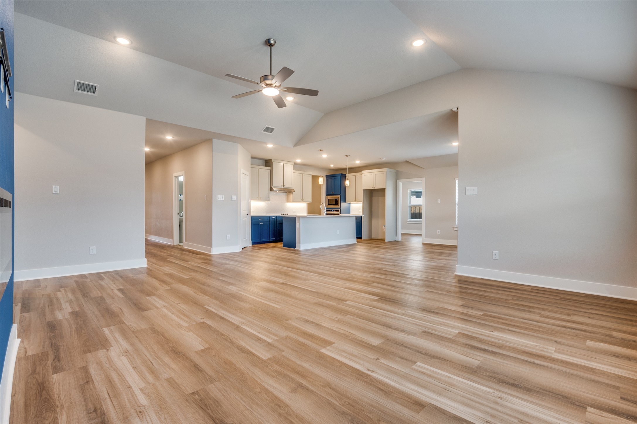 237 Four Roses Drive Waxahachie TX 75165