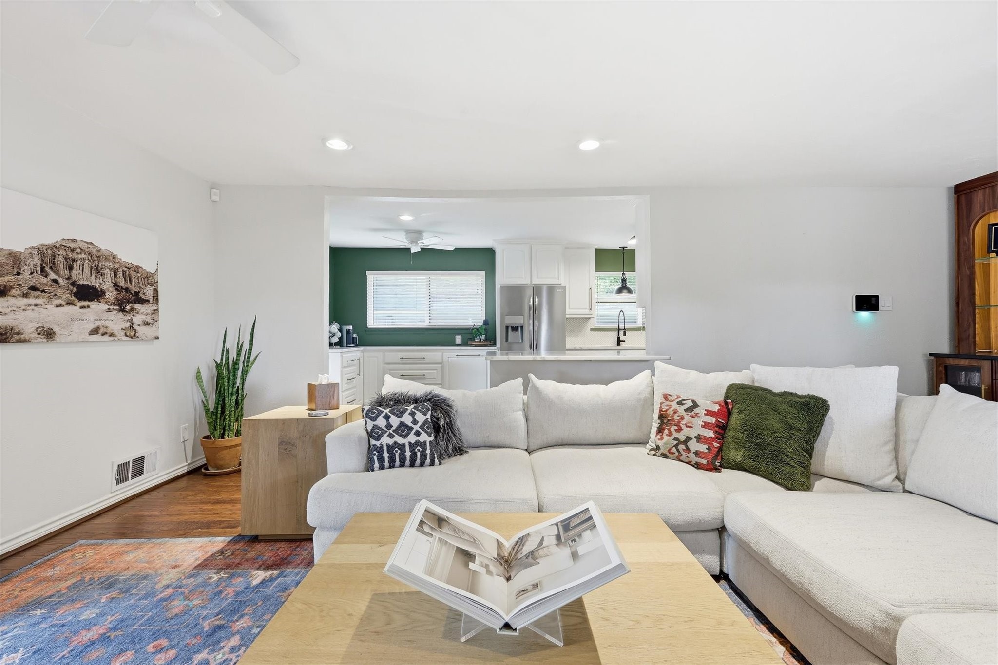3910 Mobile Drive Garland TX 75041