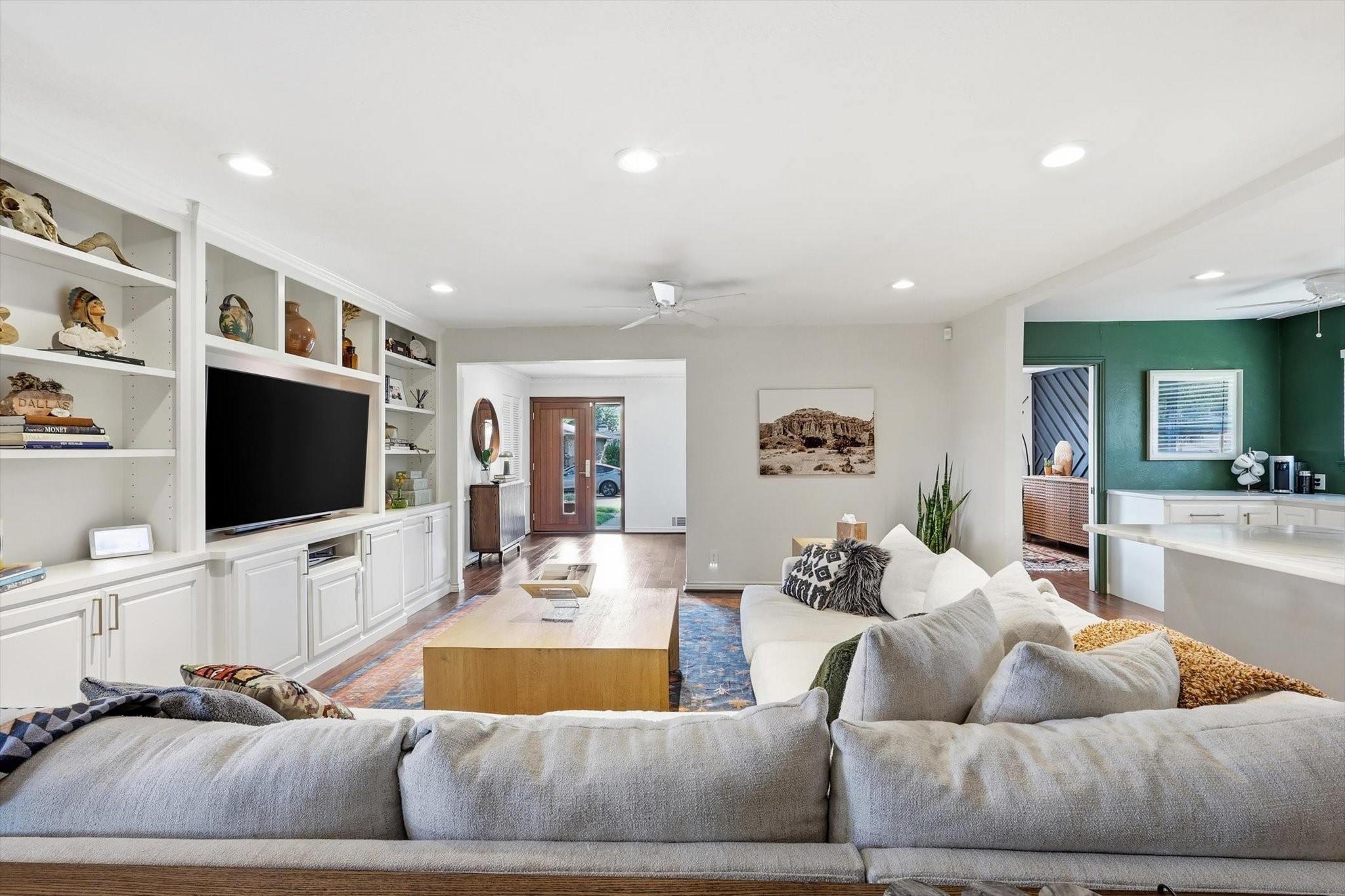 3910 Mobile Drive Garland TX 75041