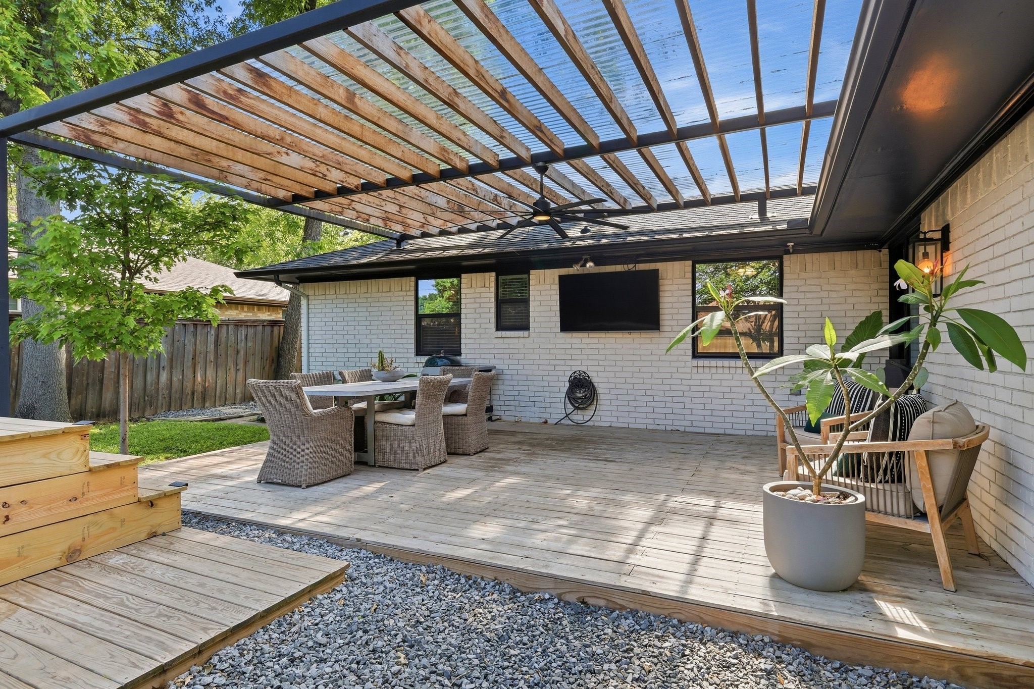3910 Mobile Drive Garland TX 75041