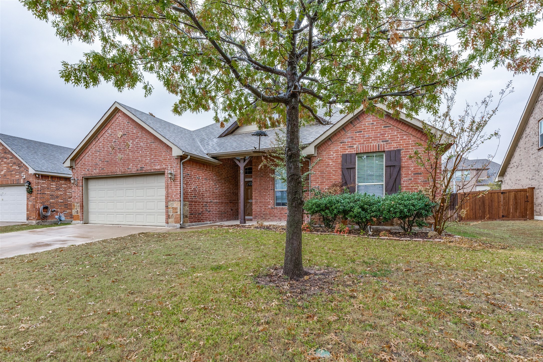 917 John Kennedy Drive Saginaw TX 76179