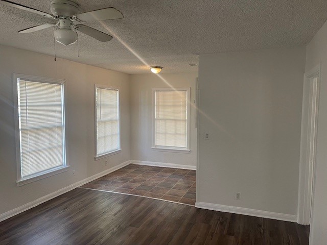 7428 Gaston Avenue Fort Worth TX 76116