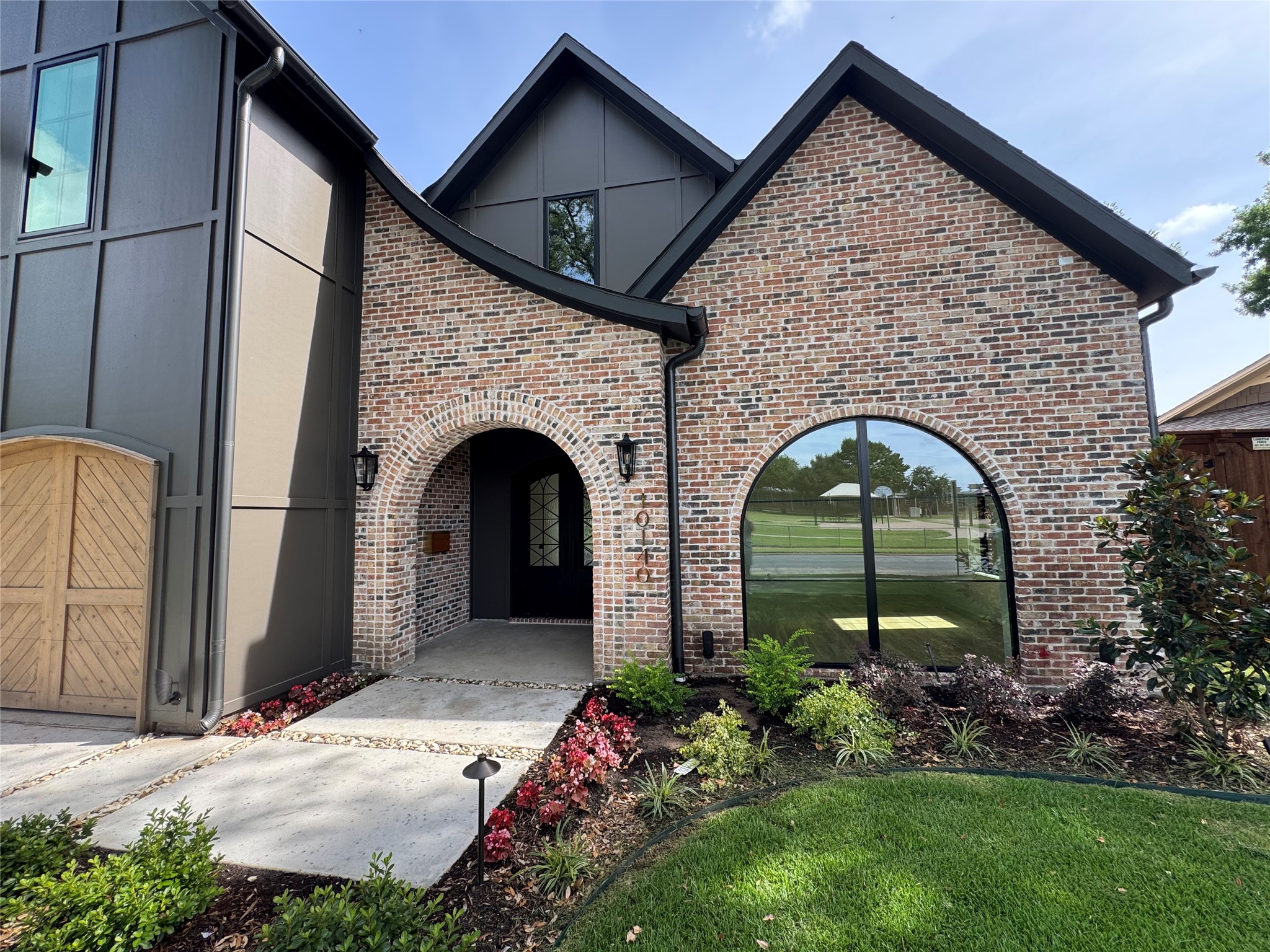 10140 Lakemere Drive Dallas TX 75238