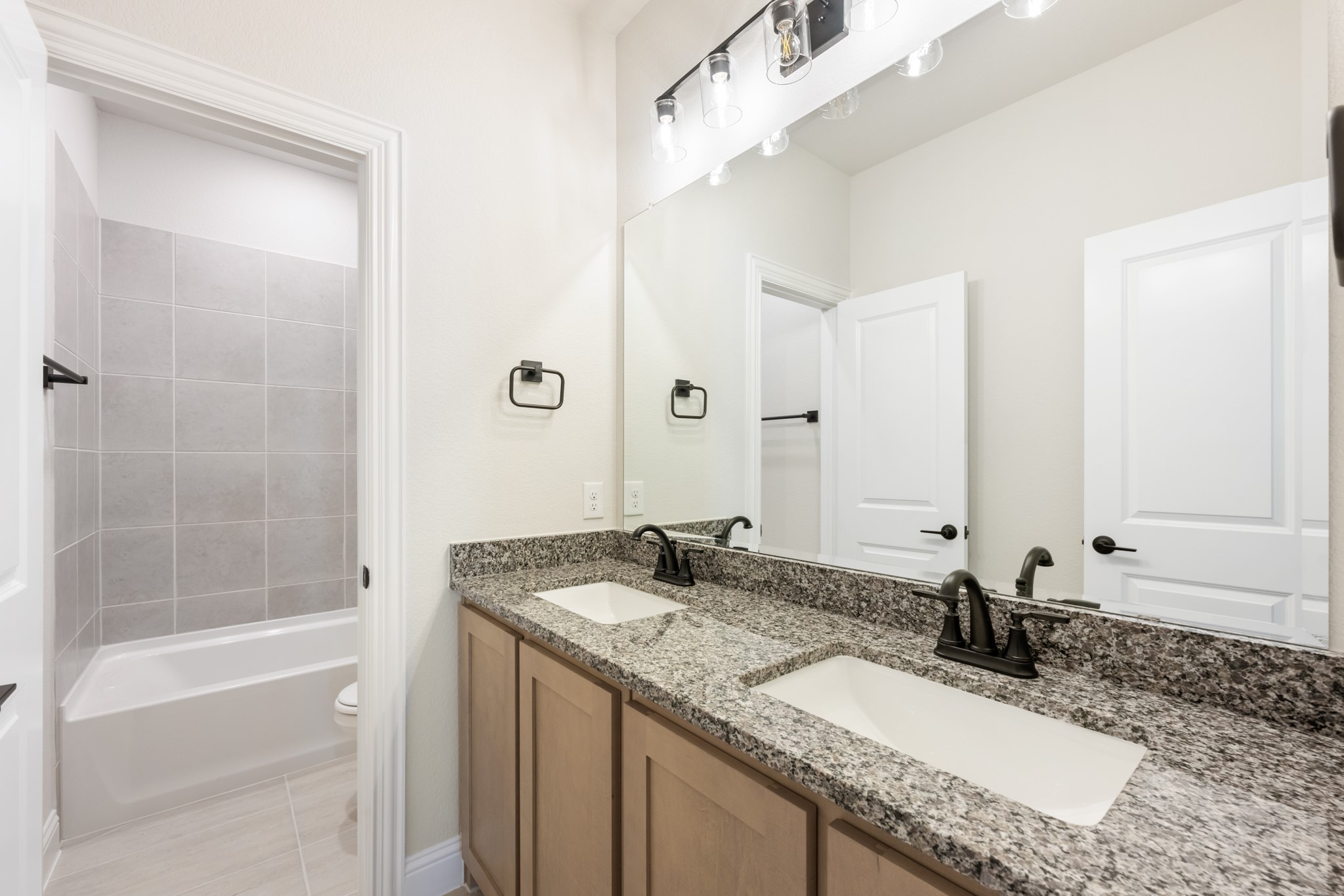 3904 Lone Rock Lane Mesquite TX 75181