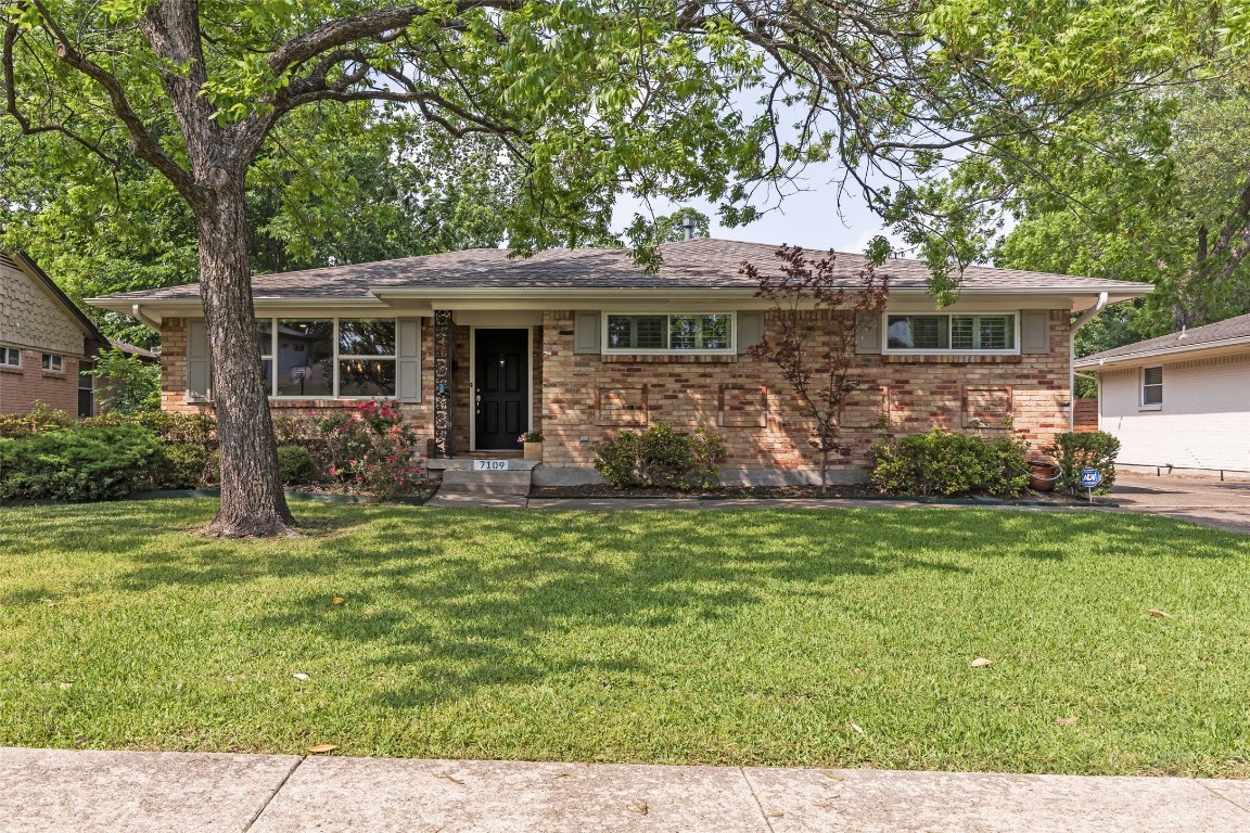7109 Clemson Drive Dallas TX 75214