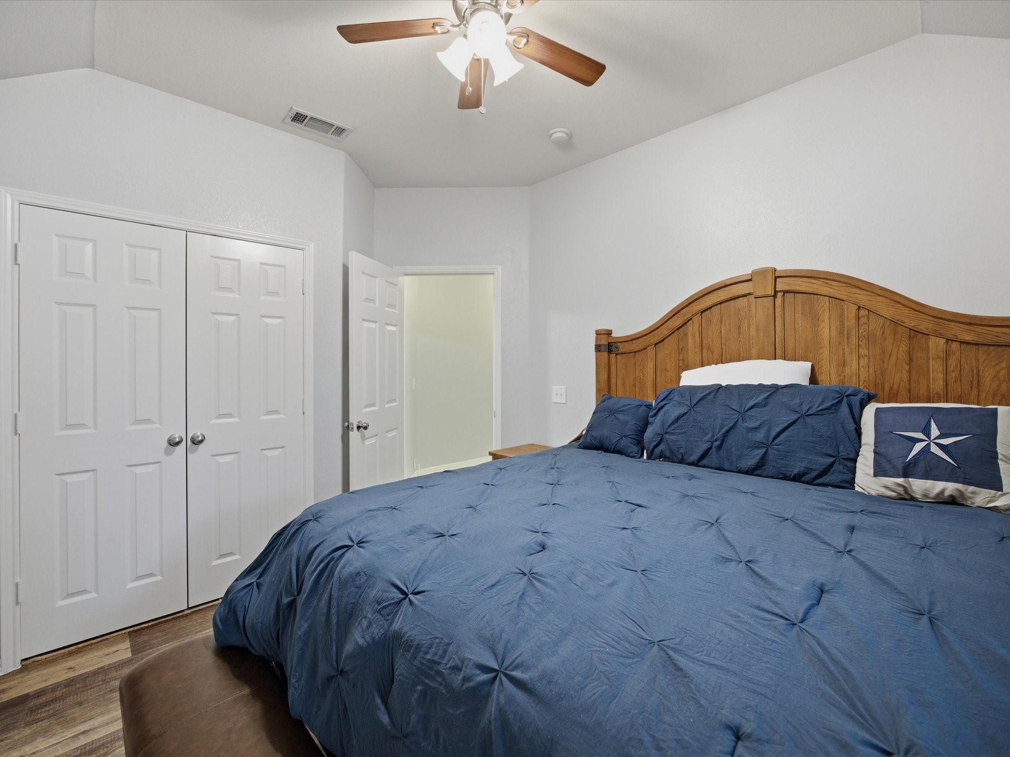 2101 Oak Manor Drive Bedford TX 76021