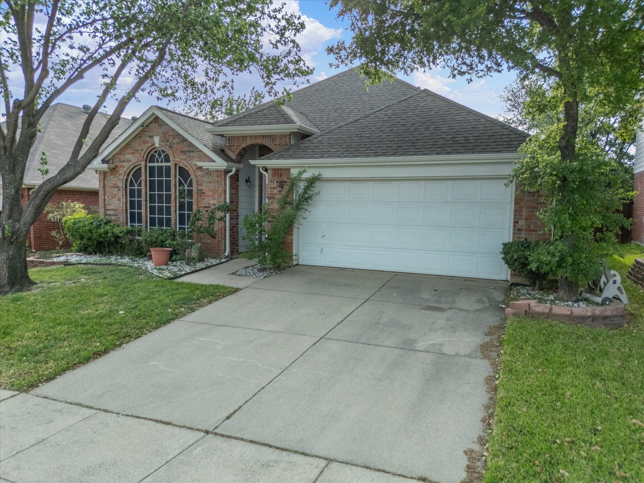 2101 Oak Manor Drive Bedford TX 76021